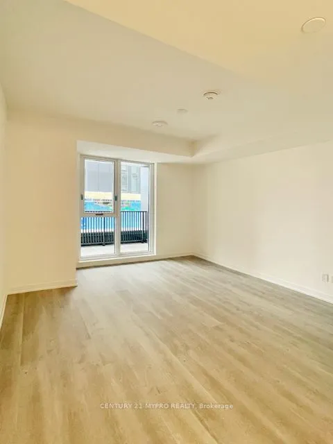 38 Simcoe Promenade, #317C