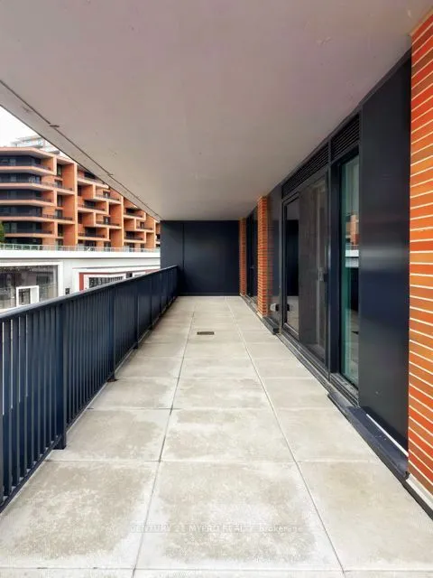 38 Simcoe Promenade, #317C