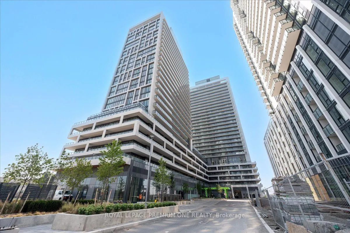 8960 Jane Street, #2102