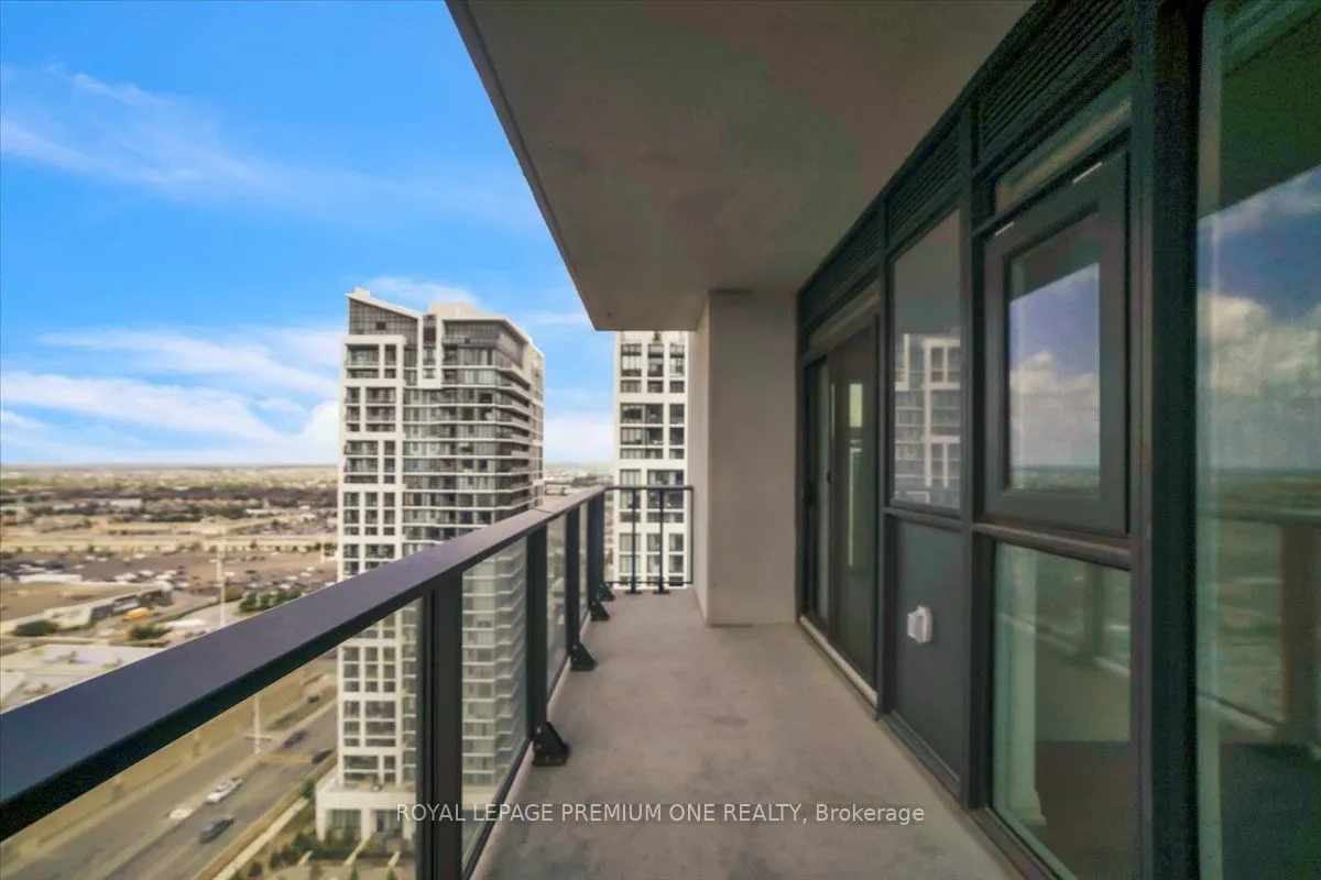 8960 Jane Street, #2103
