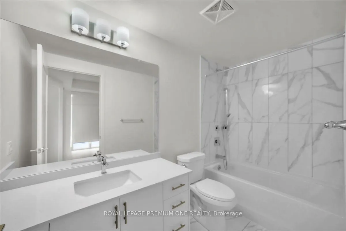 8960 Jane Street, #2103