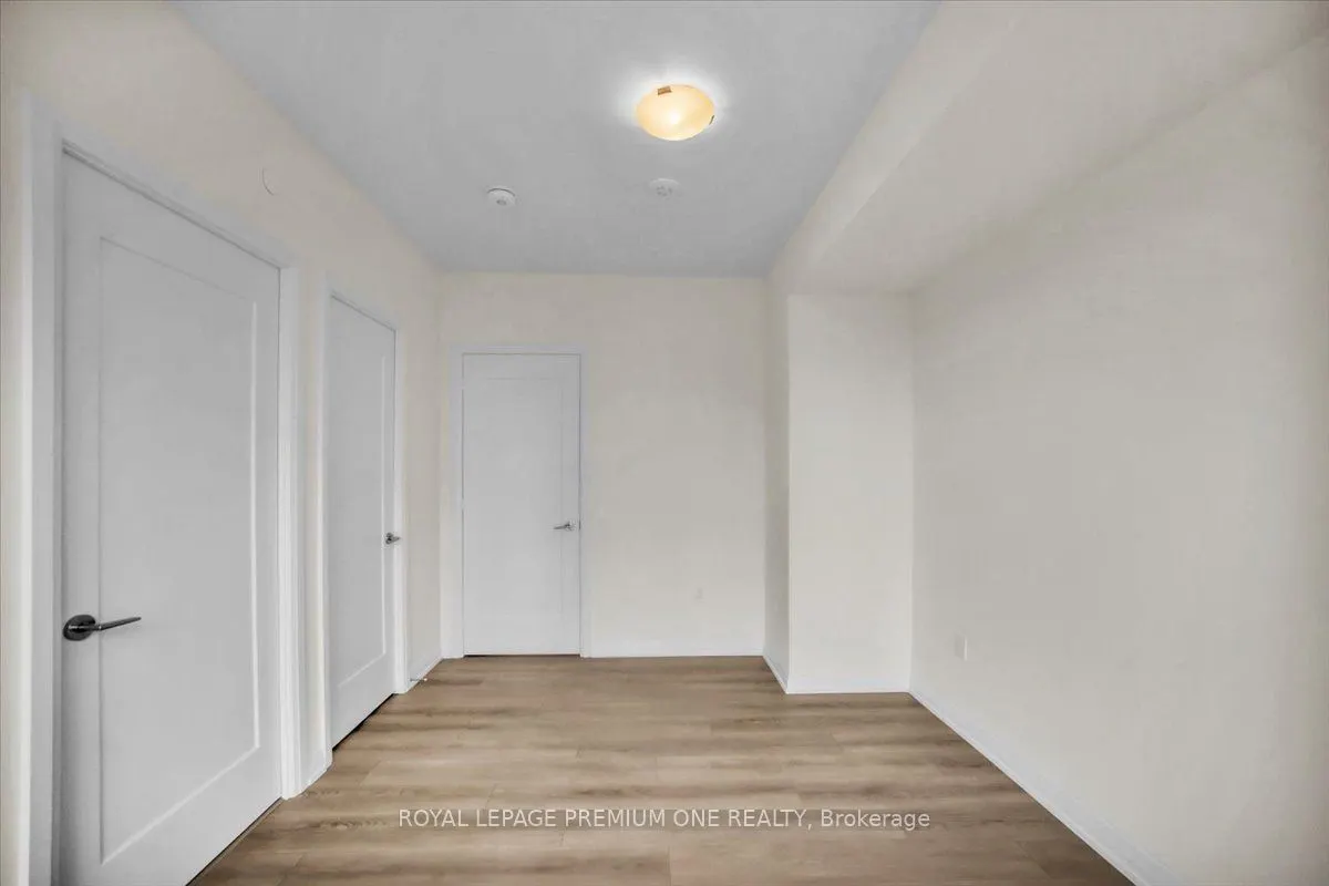 8960 Jane Street, #2103