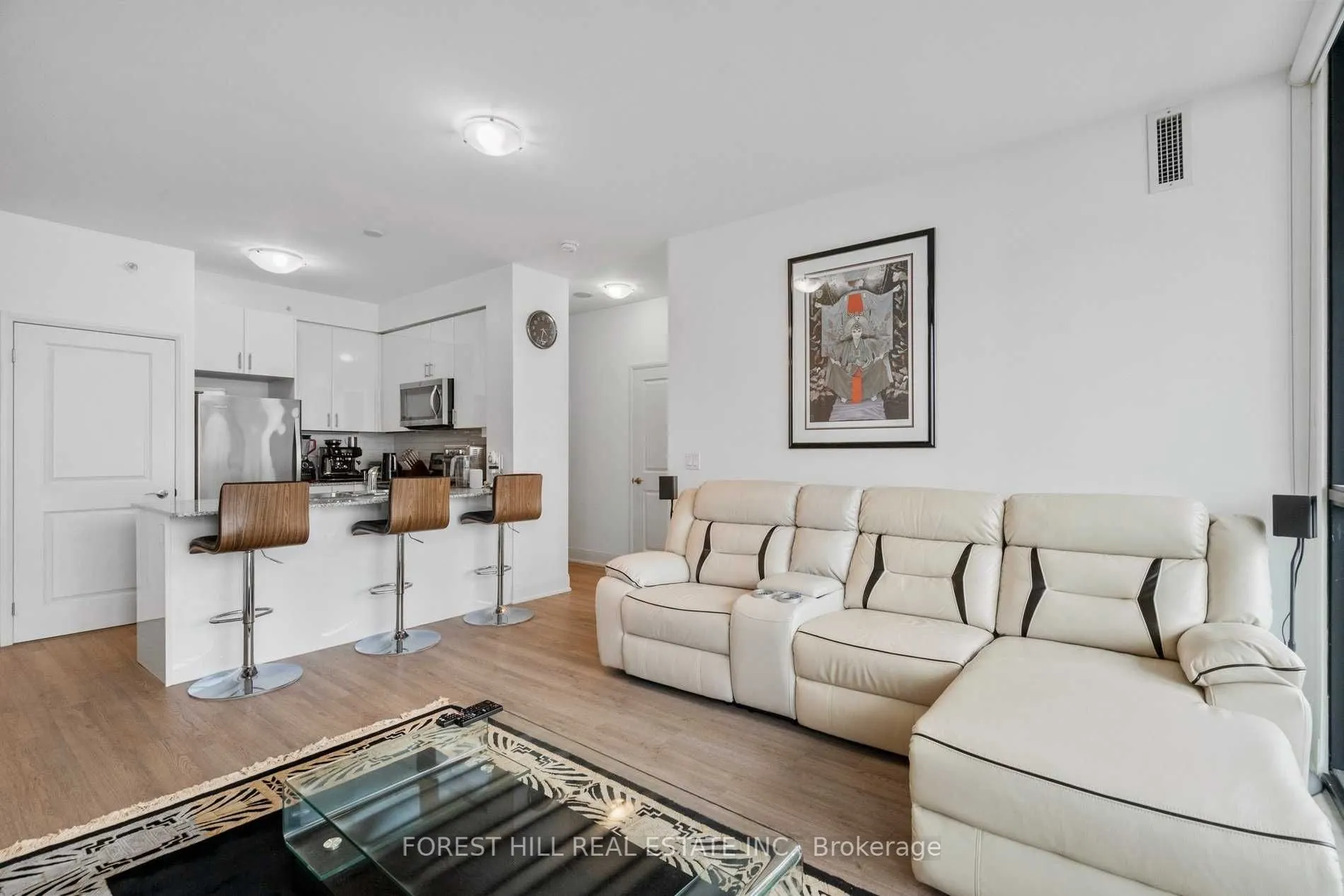 2900 Highway 7 Road, #3305