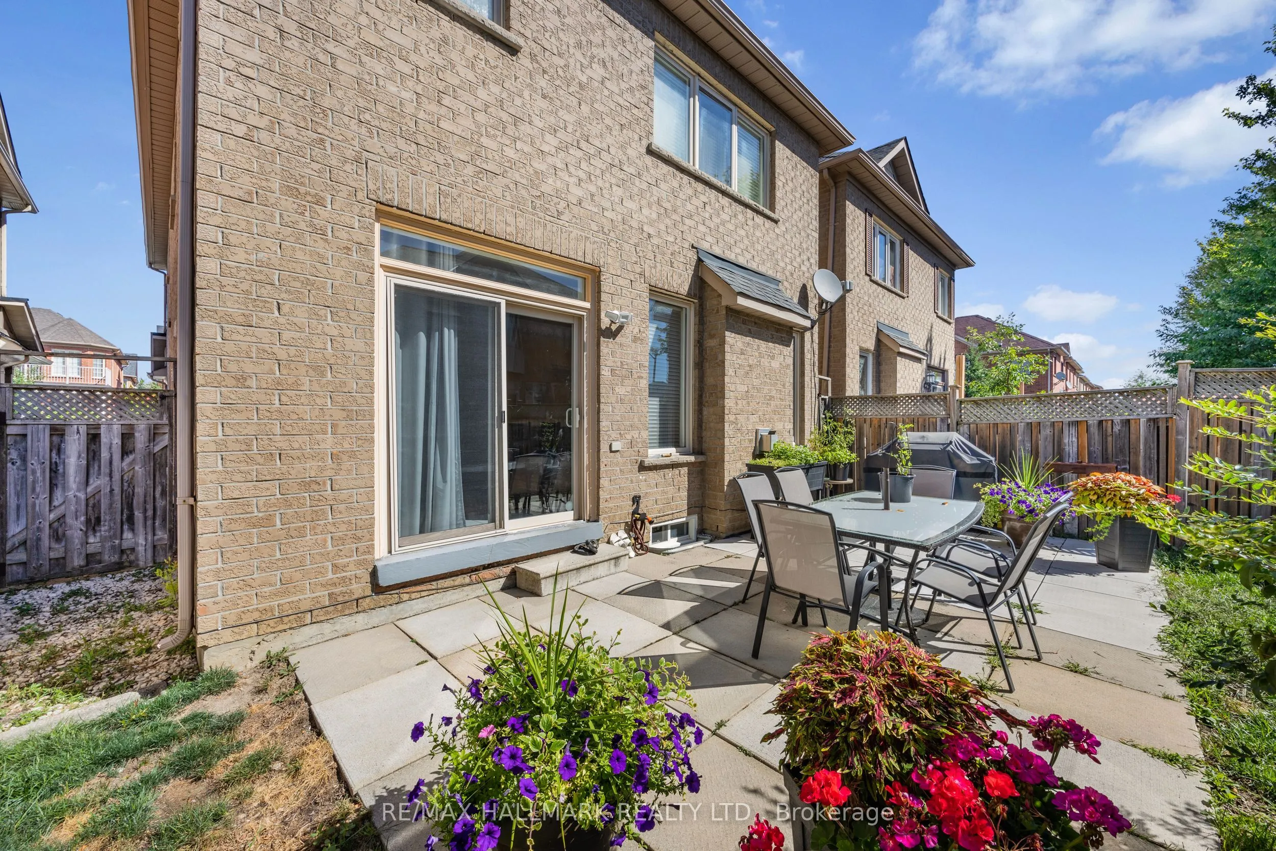 60 Cider Crescent