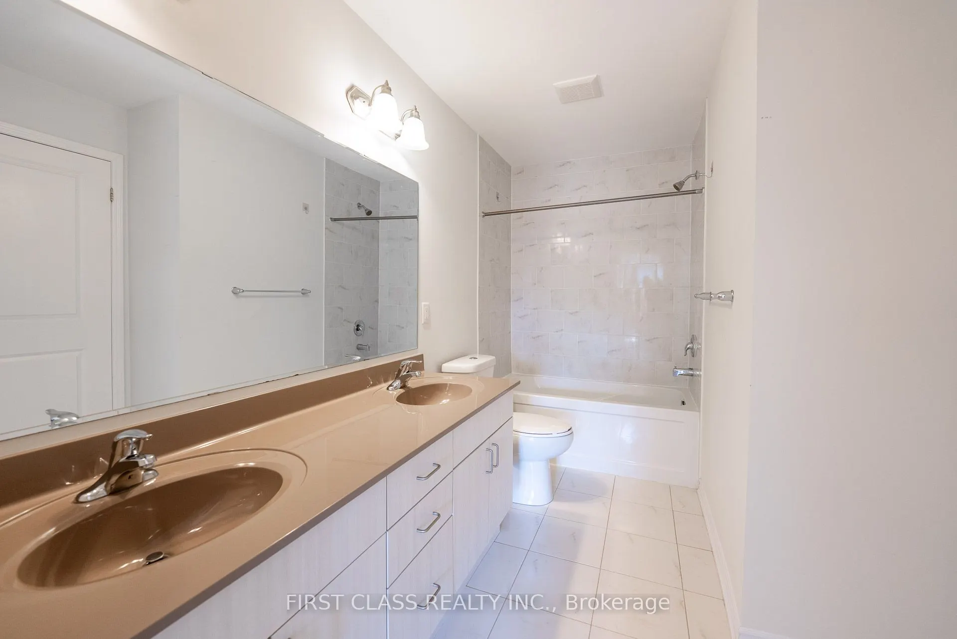 96 Hutt Crescent