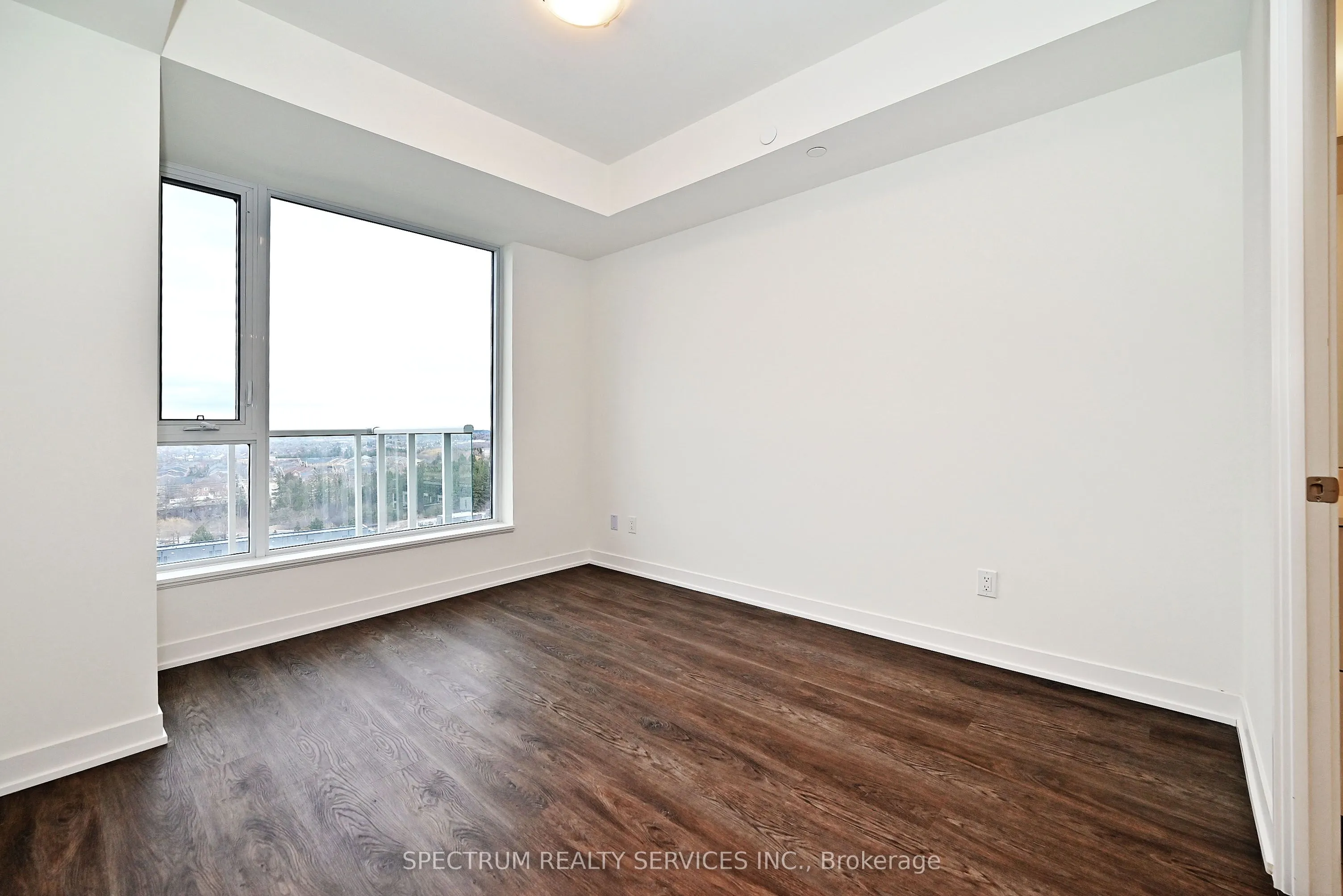 2 David Eyer Road, #1222