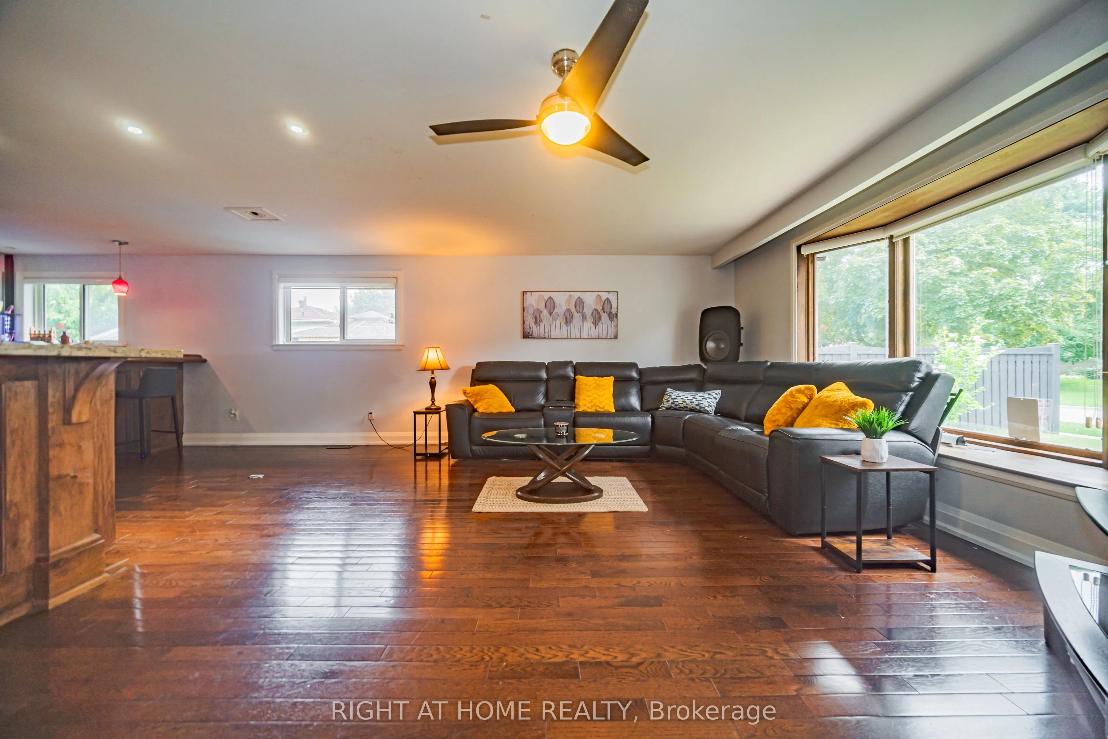 4 Devins Drive