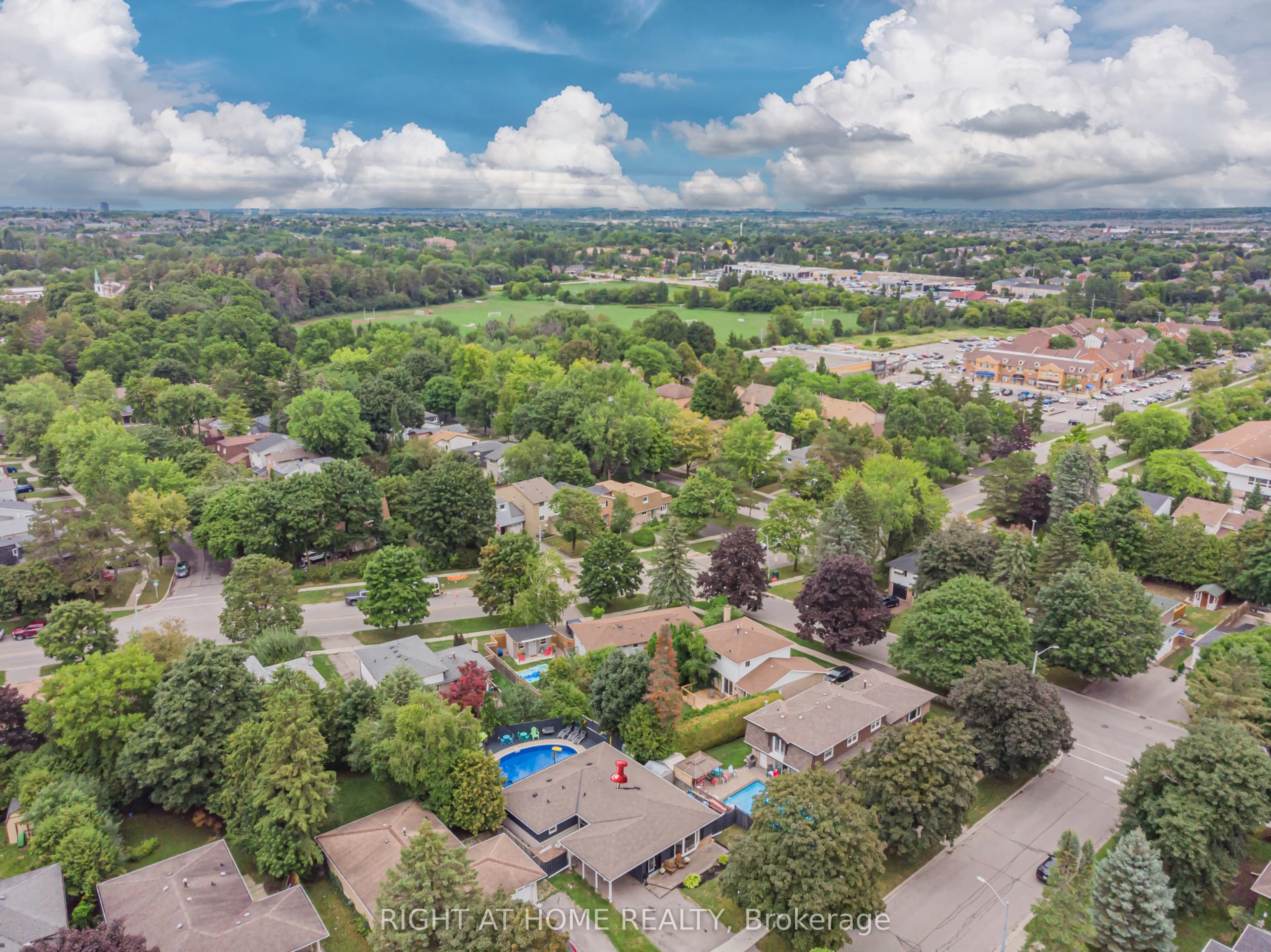4 Devins Drive