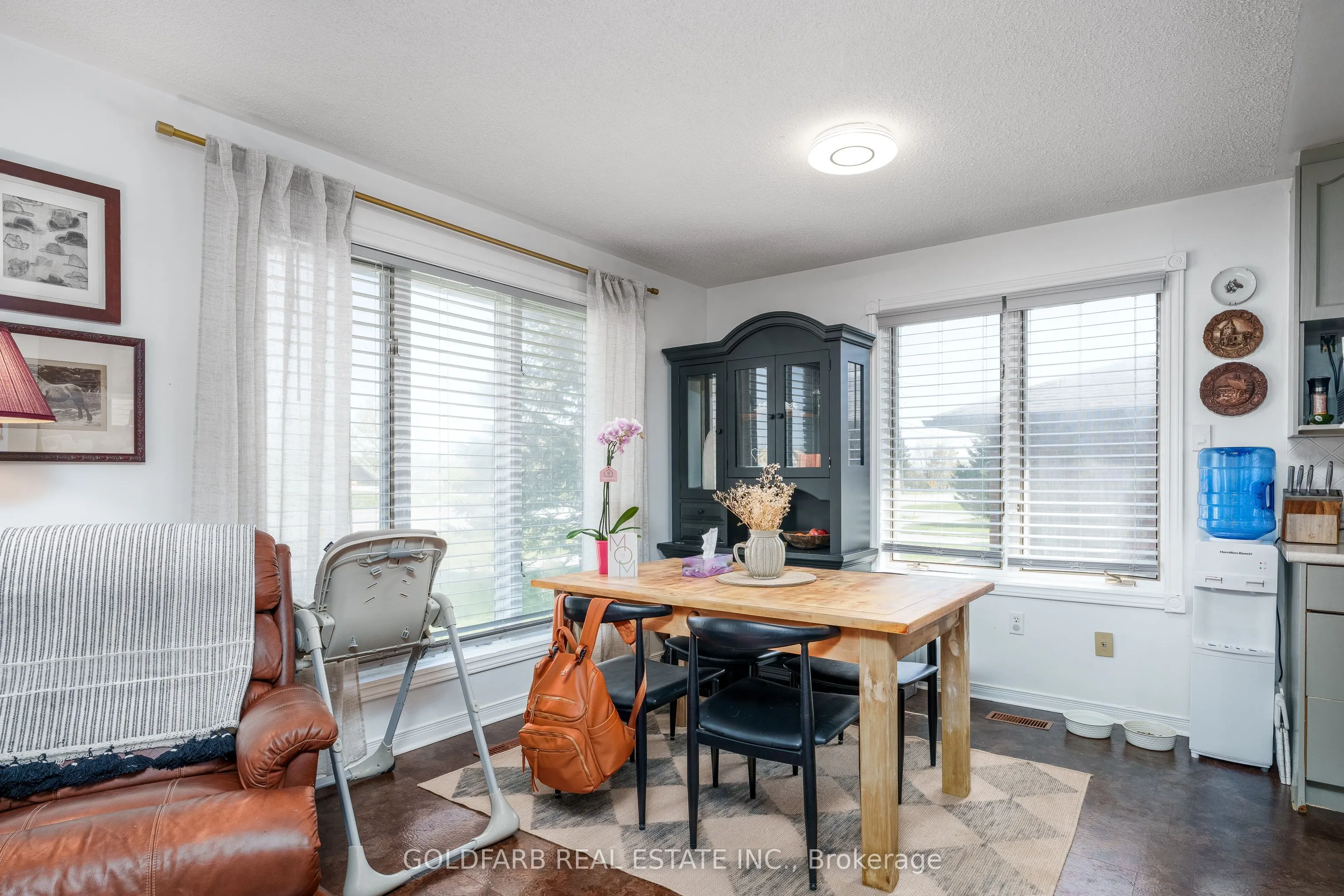 1635 Innisfil Beach Road