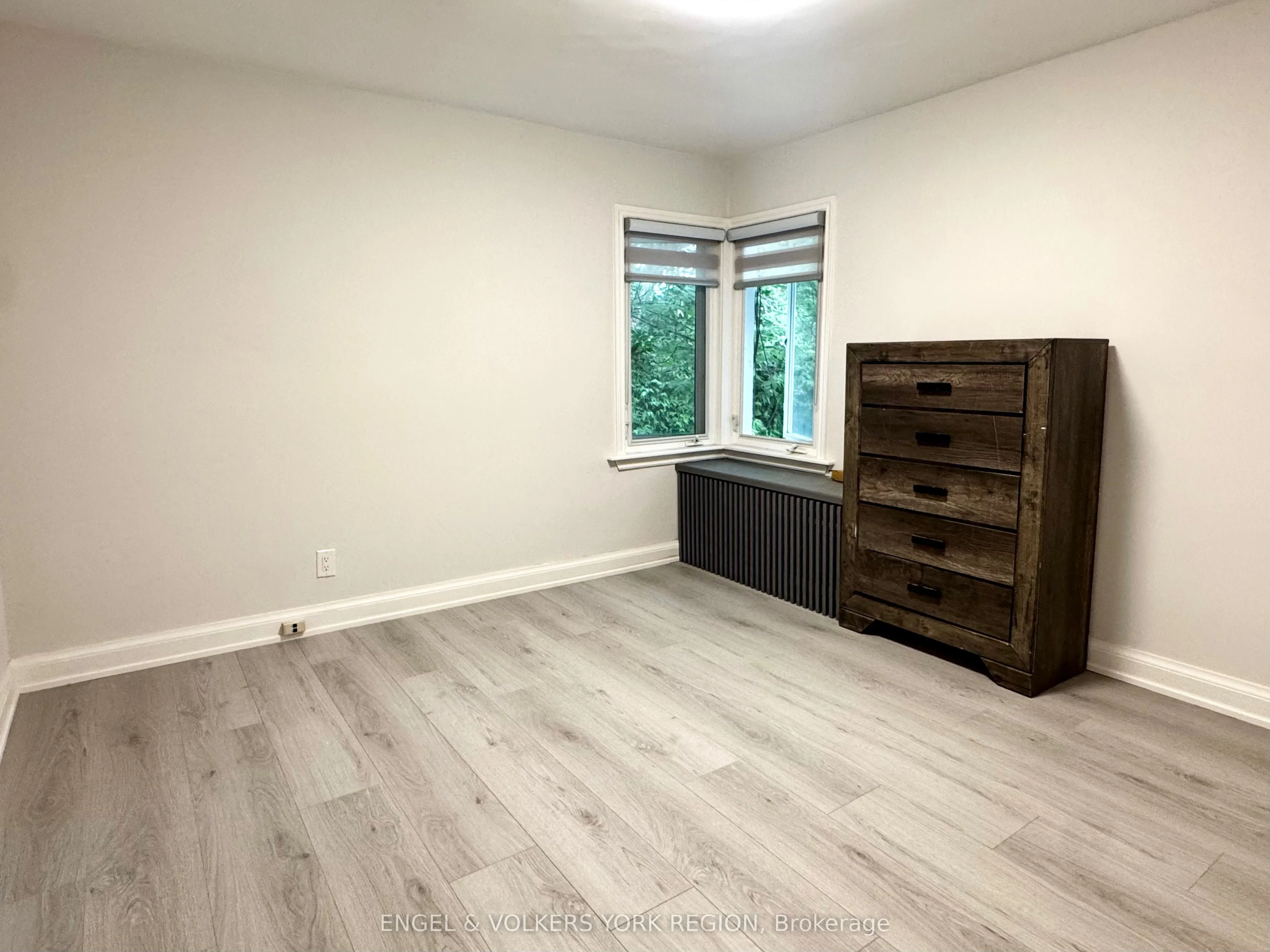 185 Rumble Avenue, #Main