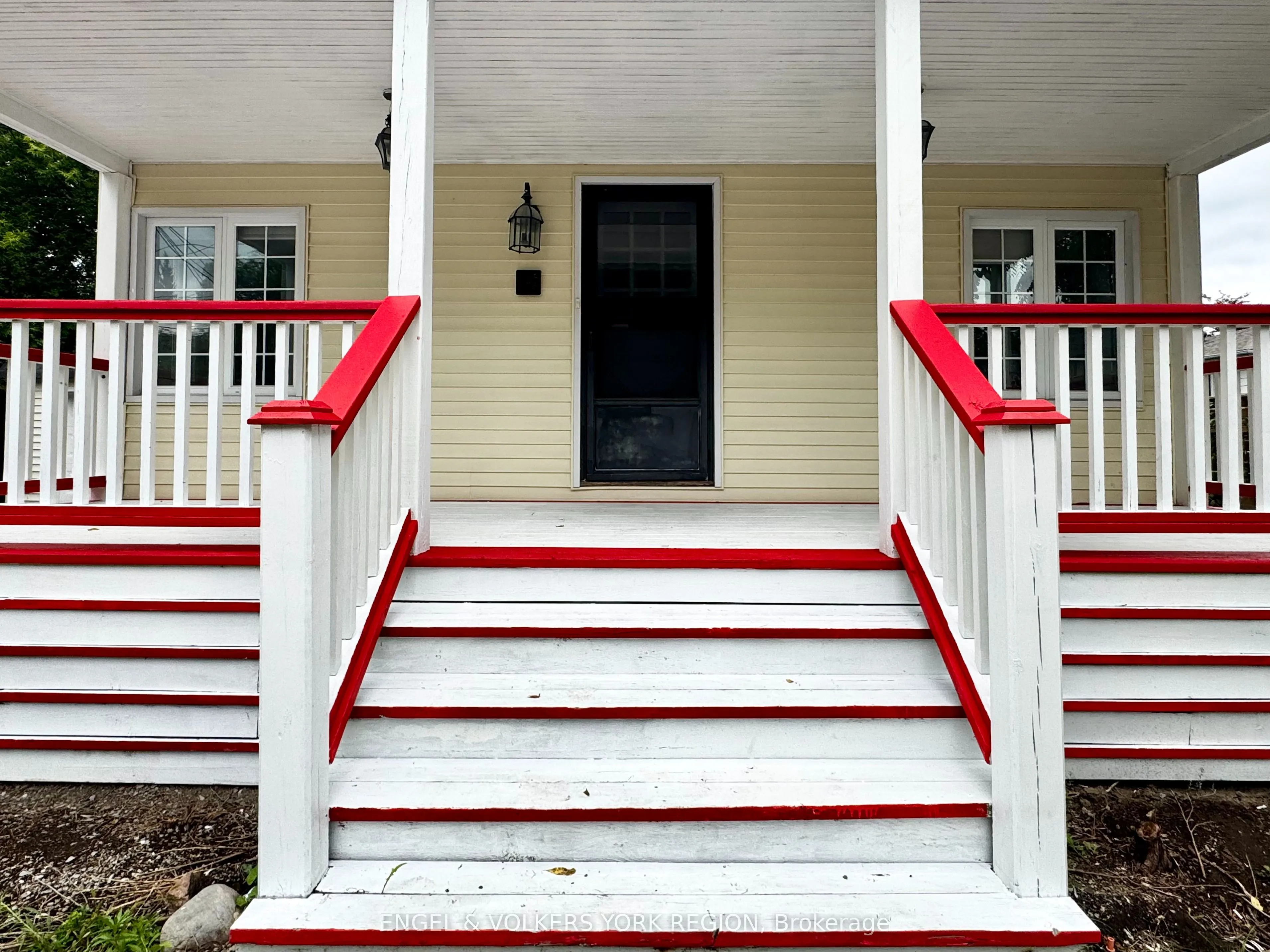 185 Rumble Avenue, #Main