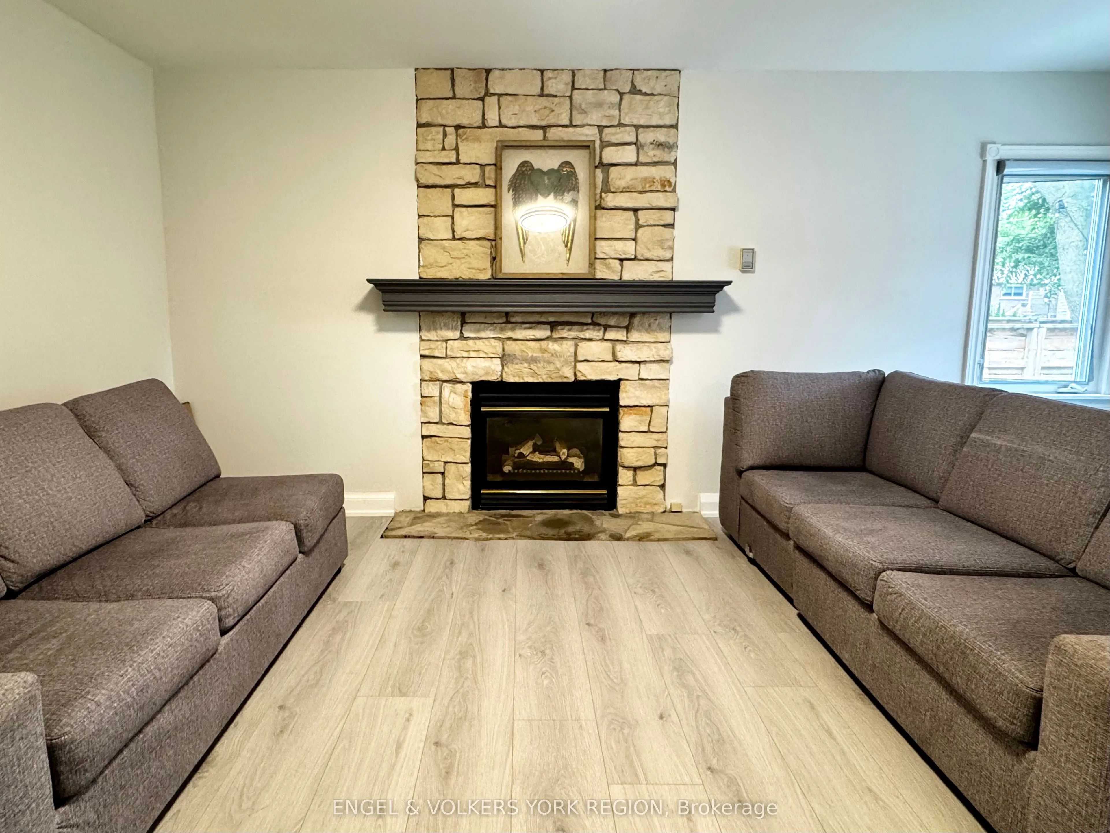 185 Rumble Avenue, #Main