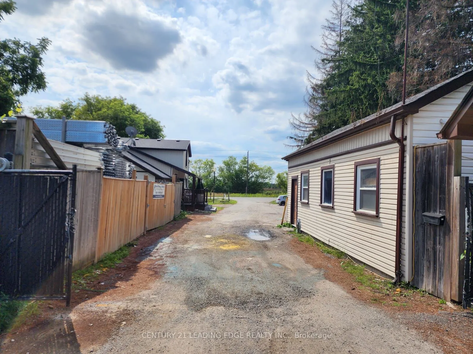 10873 Kennedy Road, #Rear Garage