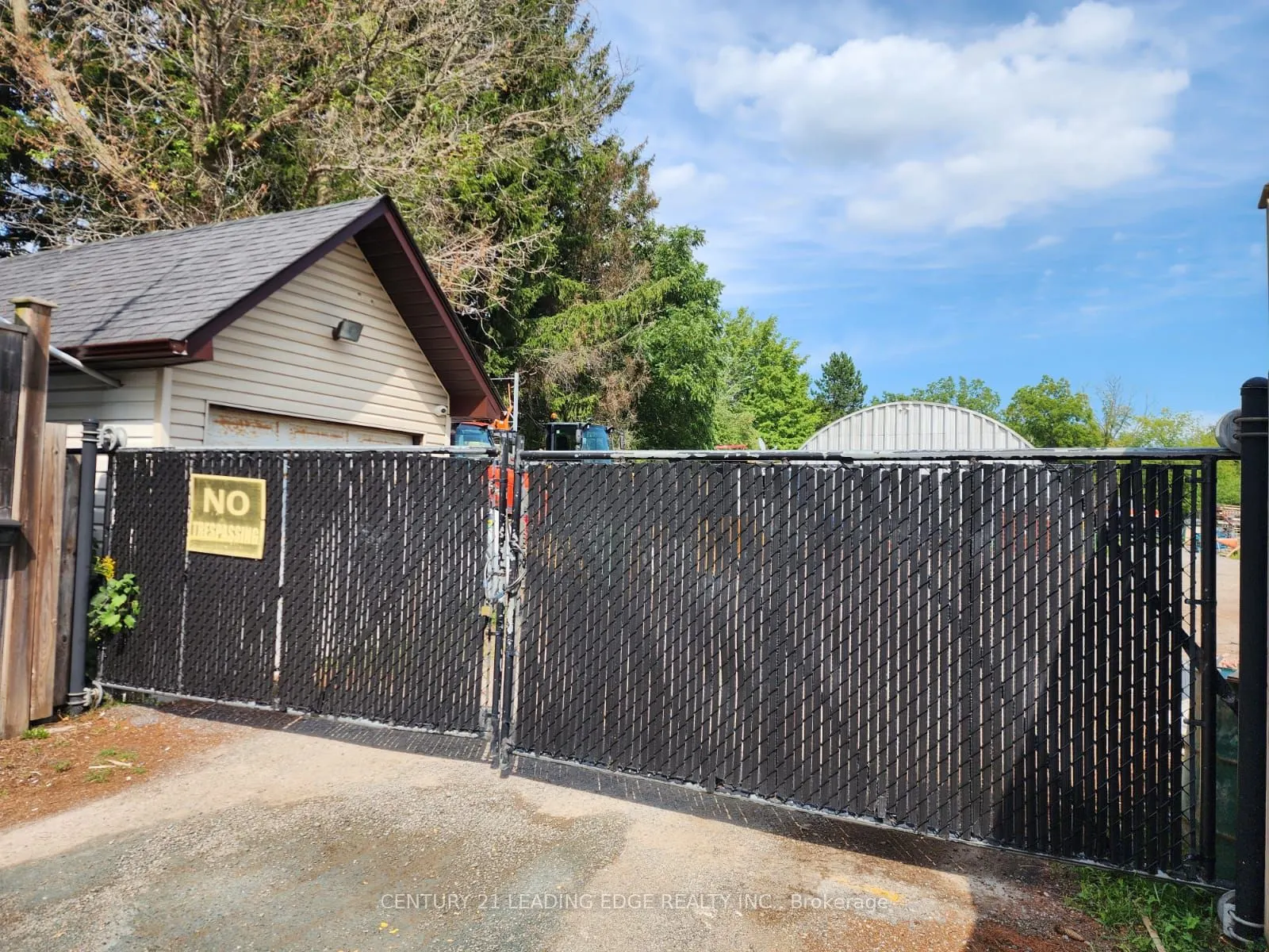 10873 Kennedy Road, #Rear Garage