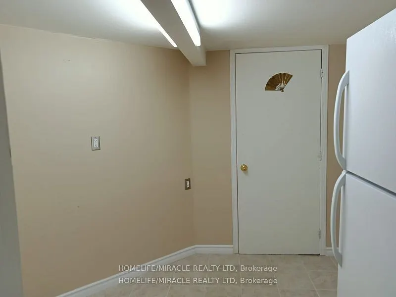 2 Nessie Street