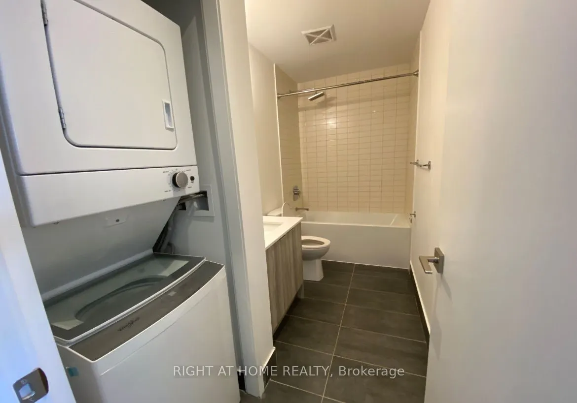 2916 Highway 7 Road W, #411