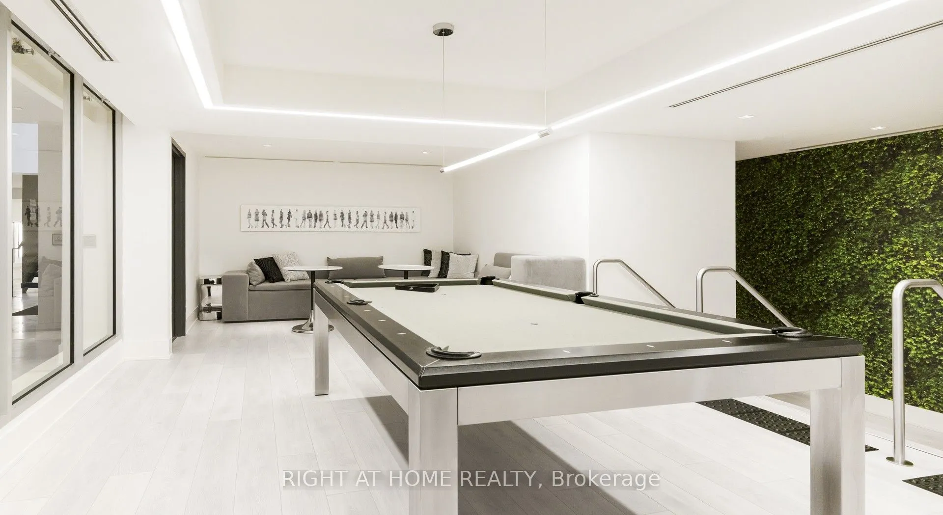 2916 Highway 7 Road W, #411