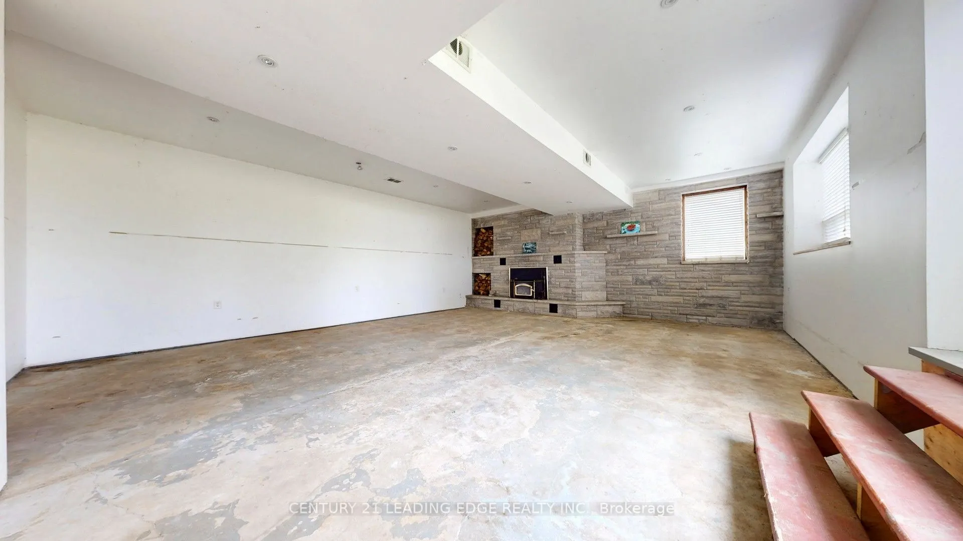 4884 2nd Line Road