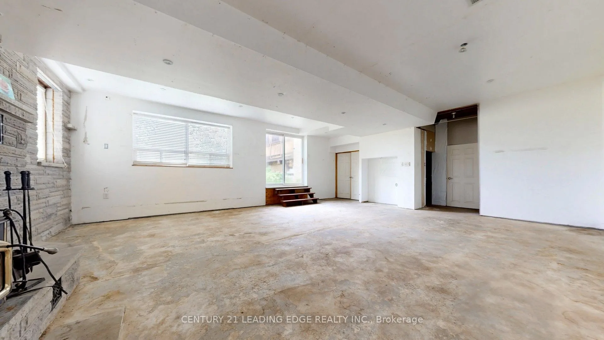 4884 2nd Line Road