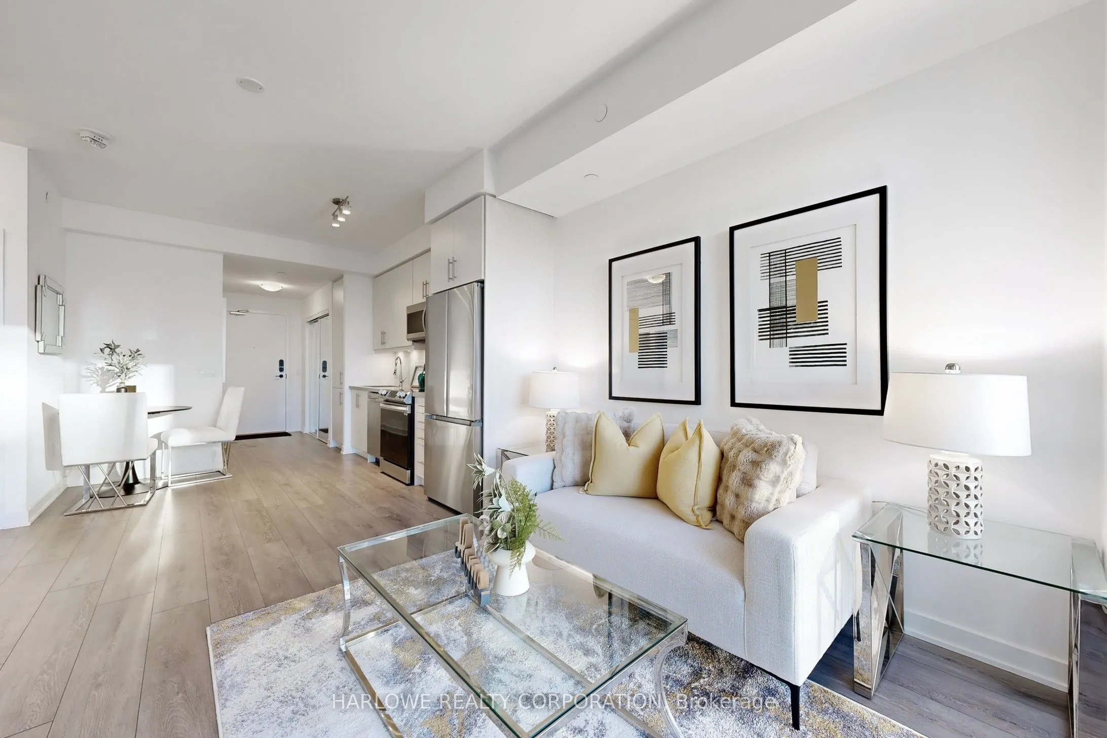 95 Oneida Crescent, #1706