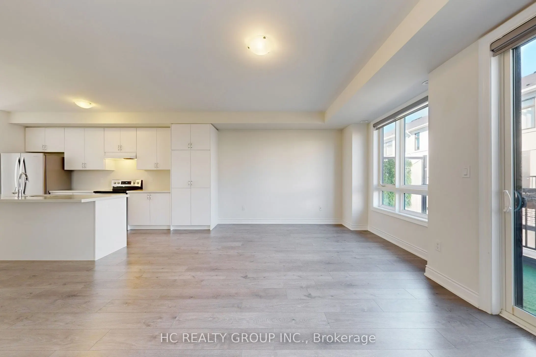 31 Thomas Armstrong Lane, #29
