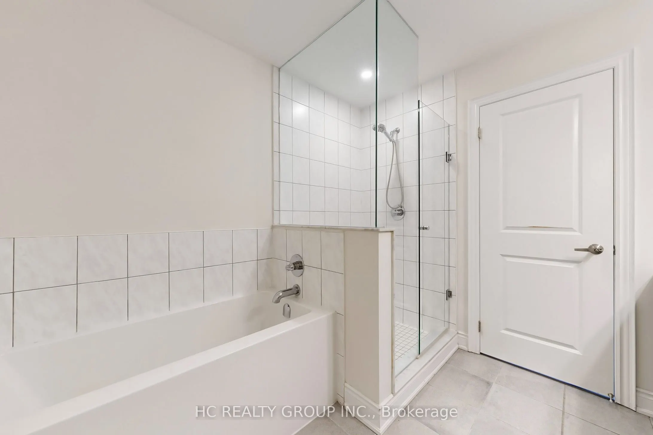 31 Thomas Armstrong Lane, #29