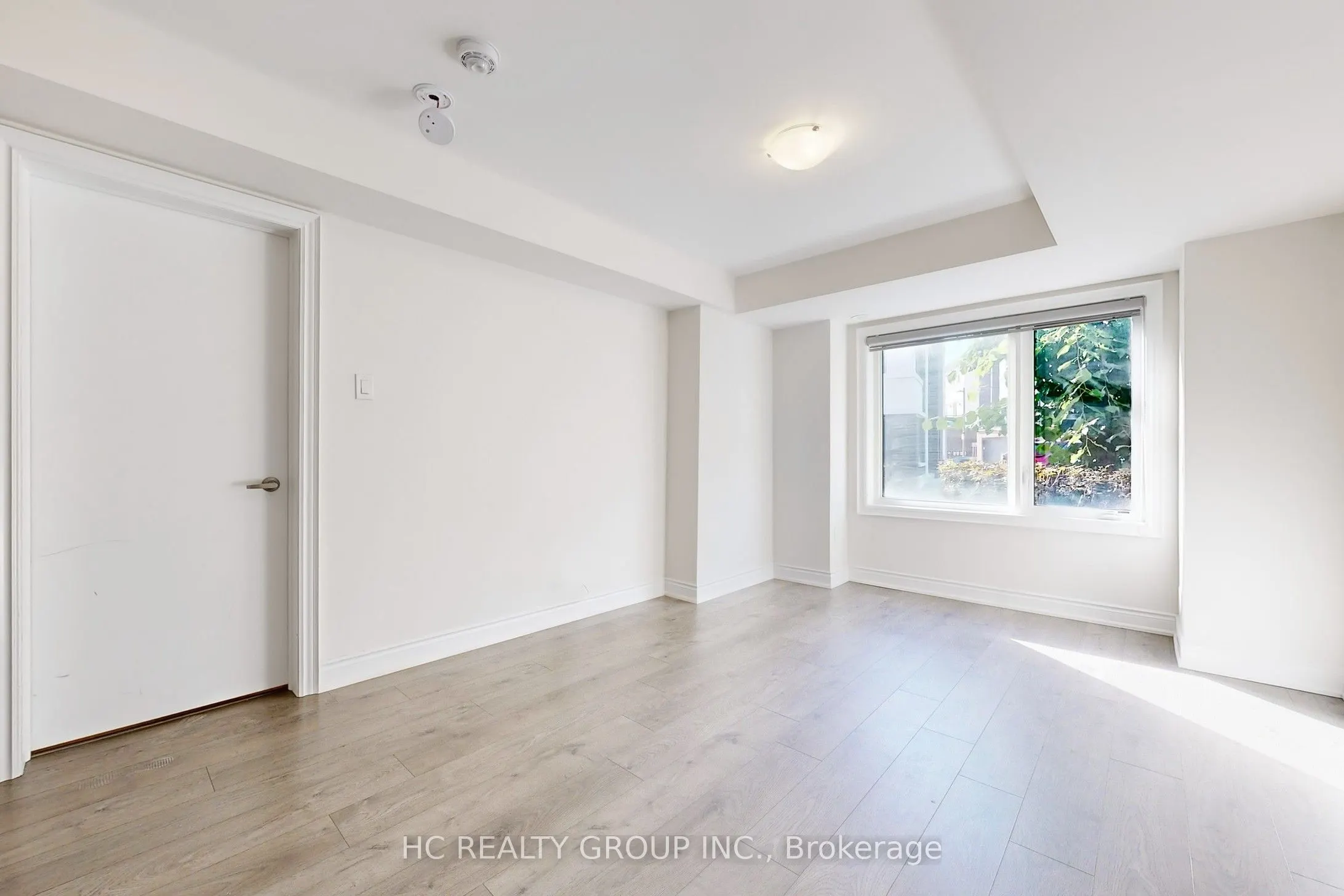 31 Thomas Armstrong Lane, #29