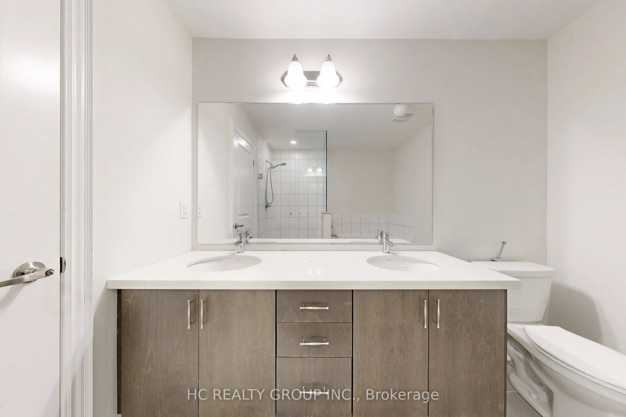 31 Thomas Armstrong Lane, #29