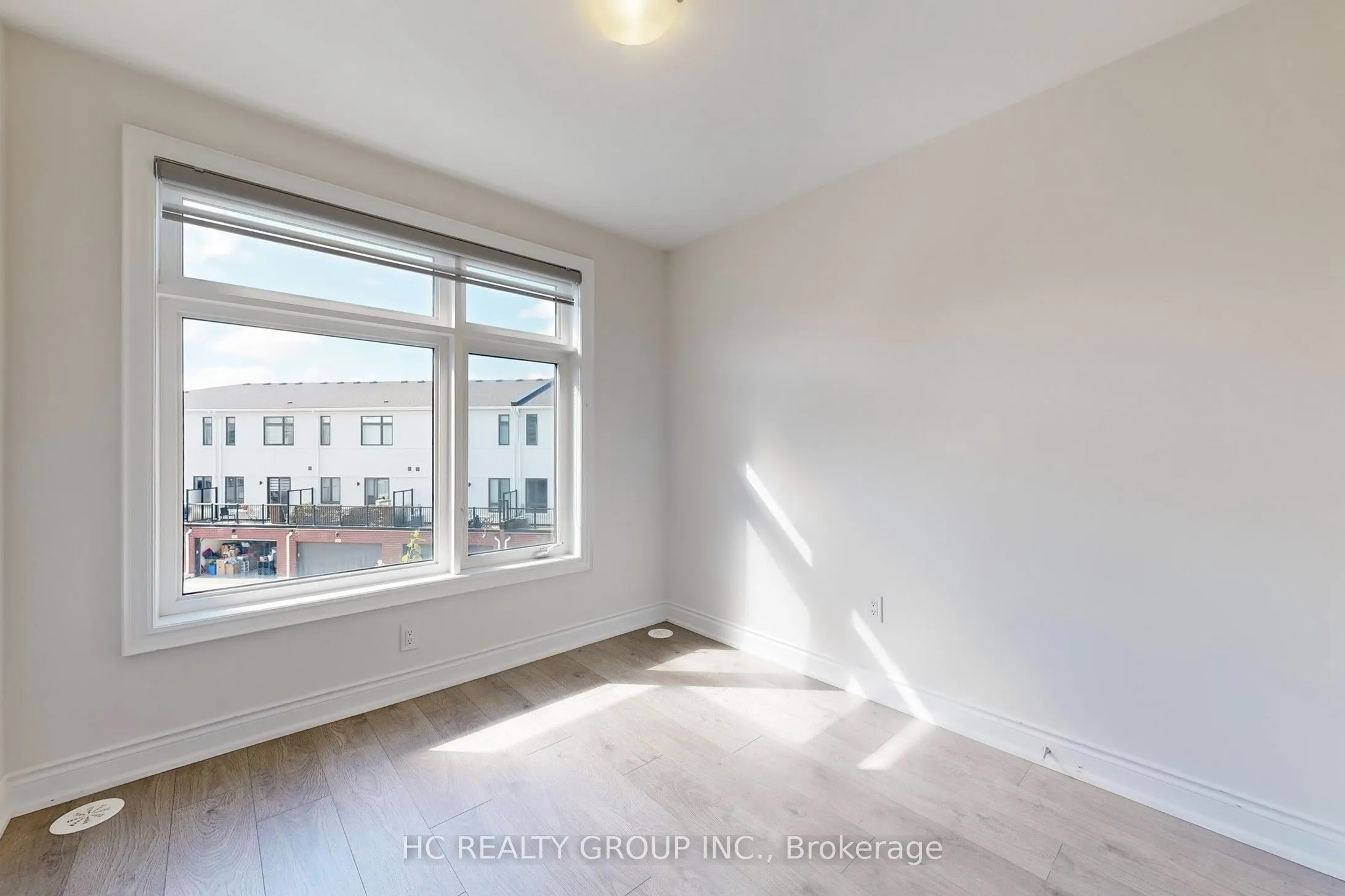 31 Thomas Armstrong Lane, #29