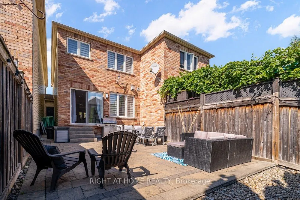35 Brahm Court