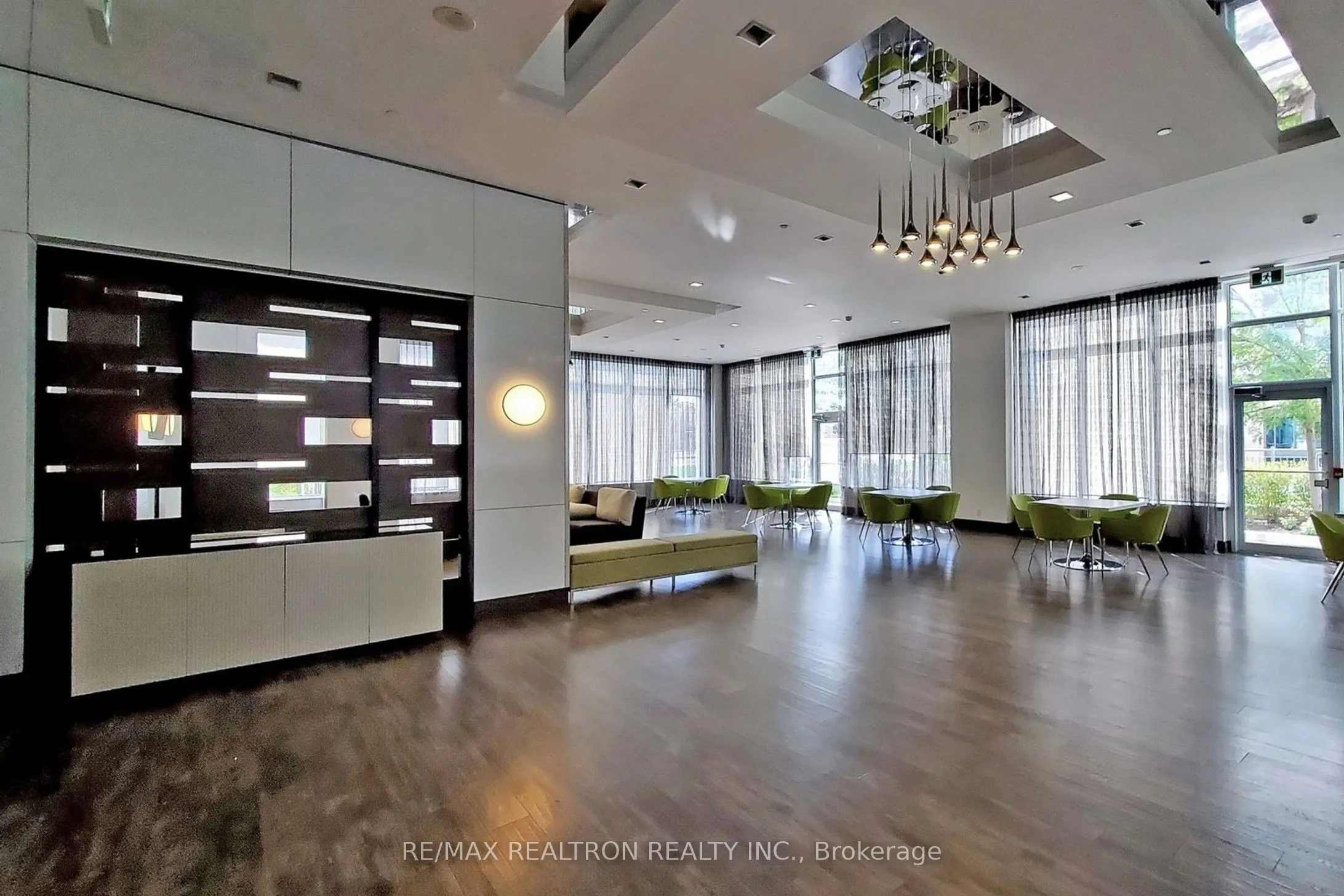 7900 Bathurst Street, #1122