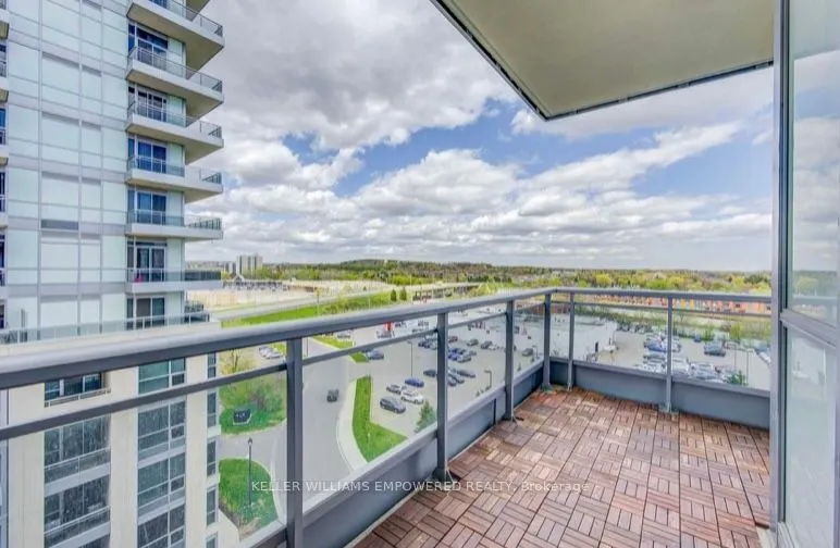 9199 Yonge Street, #812