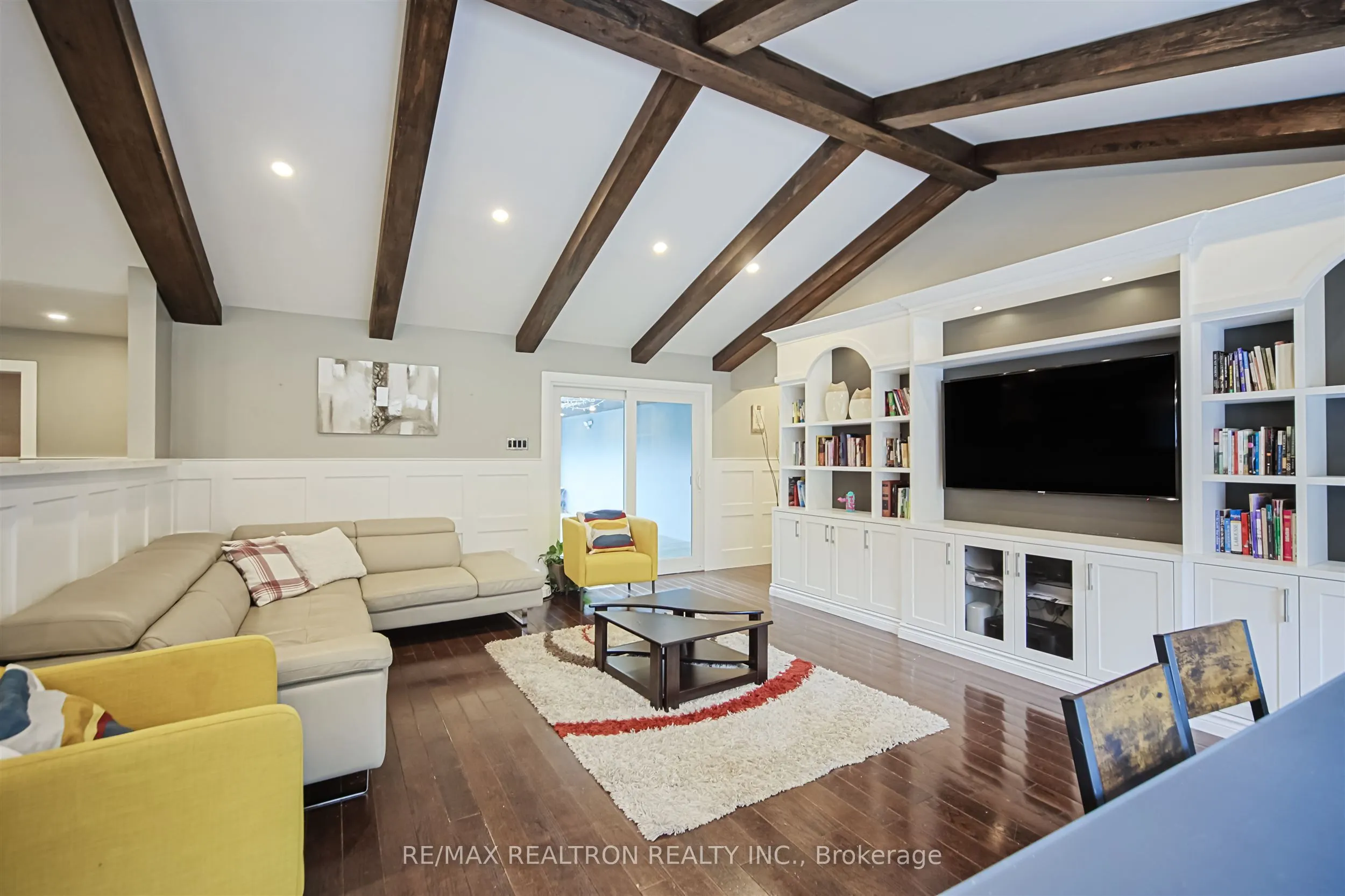 3433 MOUNT ALBERT Road