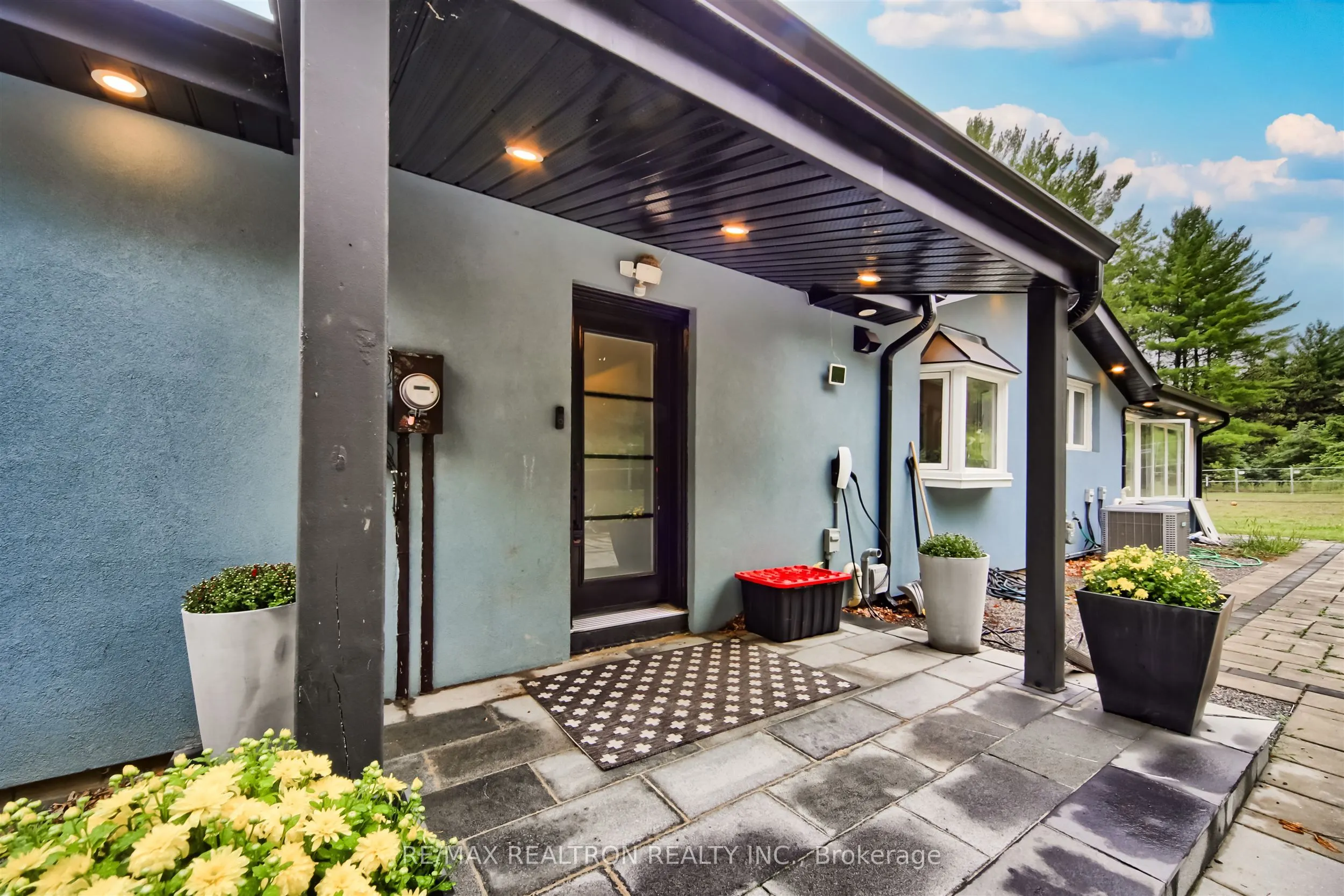 3433 MOUNT ALBERT Road