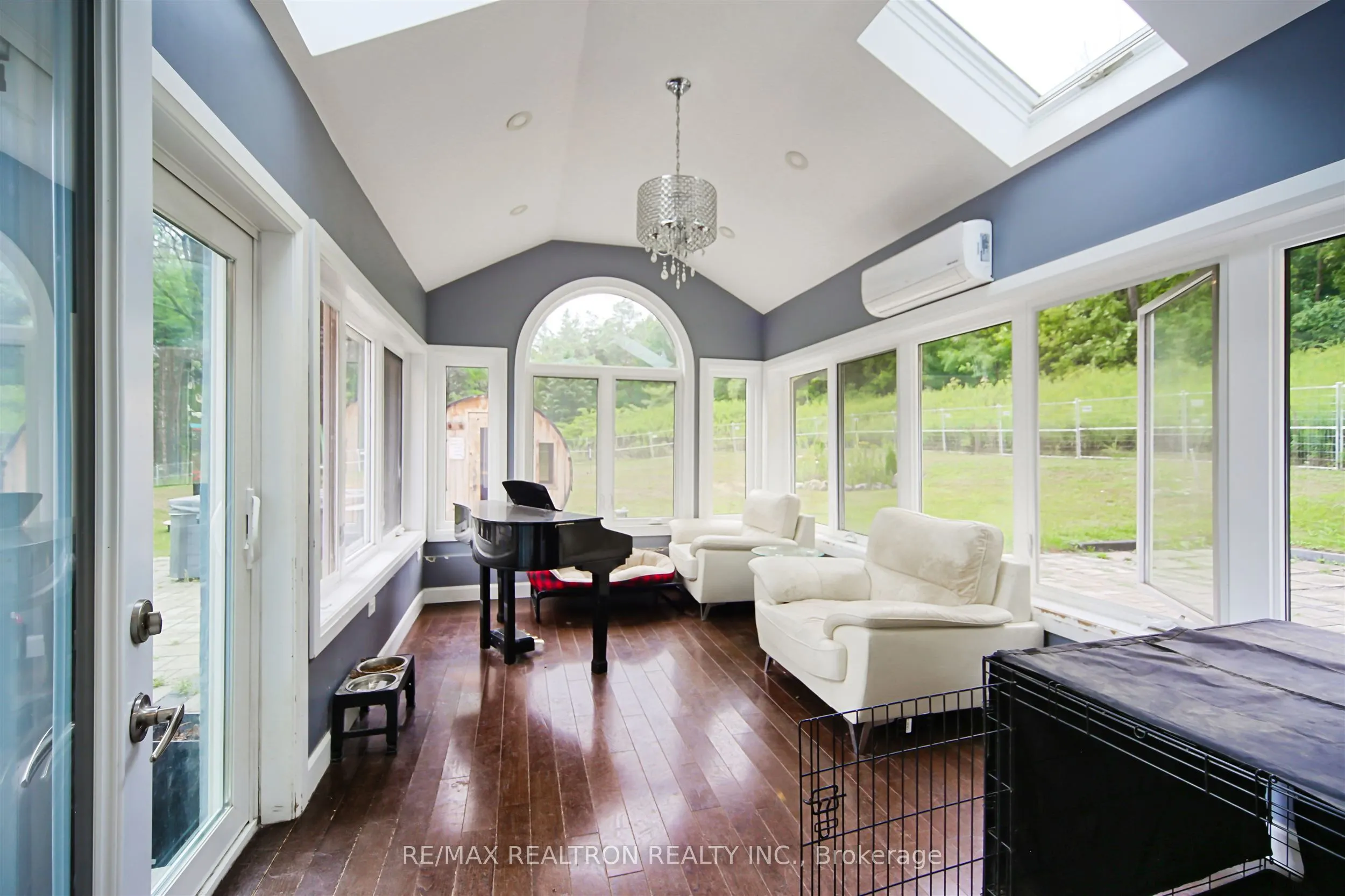 3433 MOUNT ALBERT Road