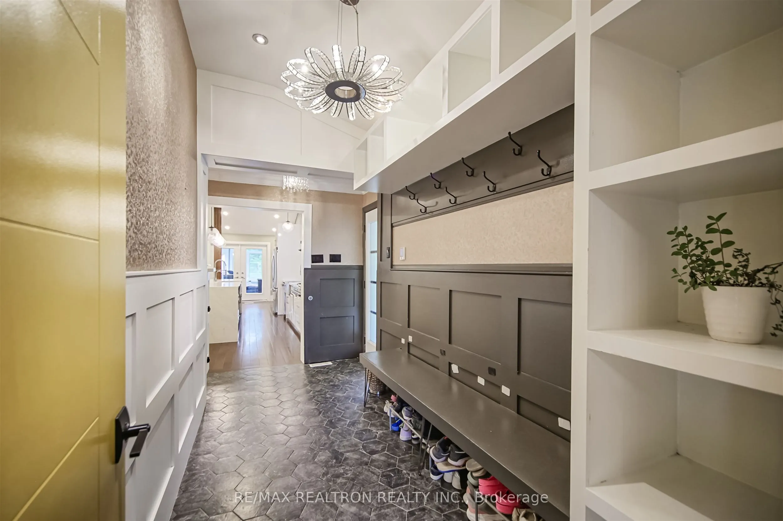3433 MOUNT ALBERT Road