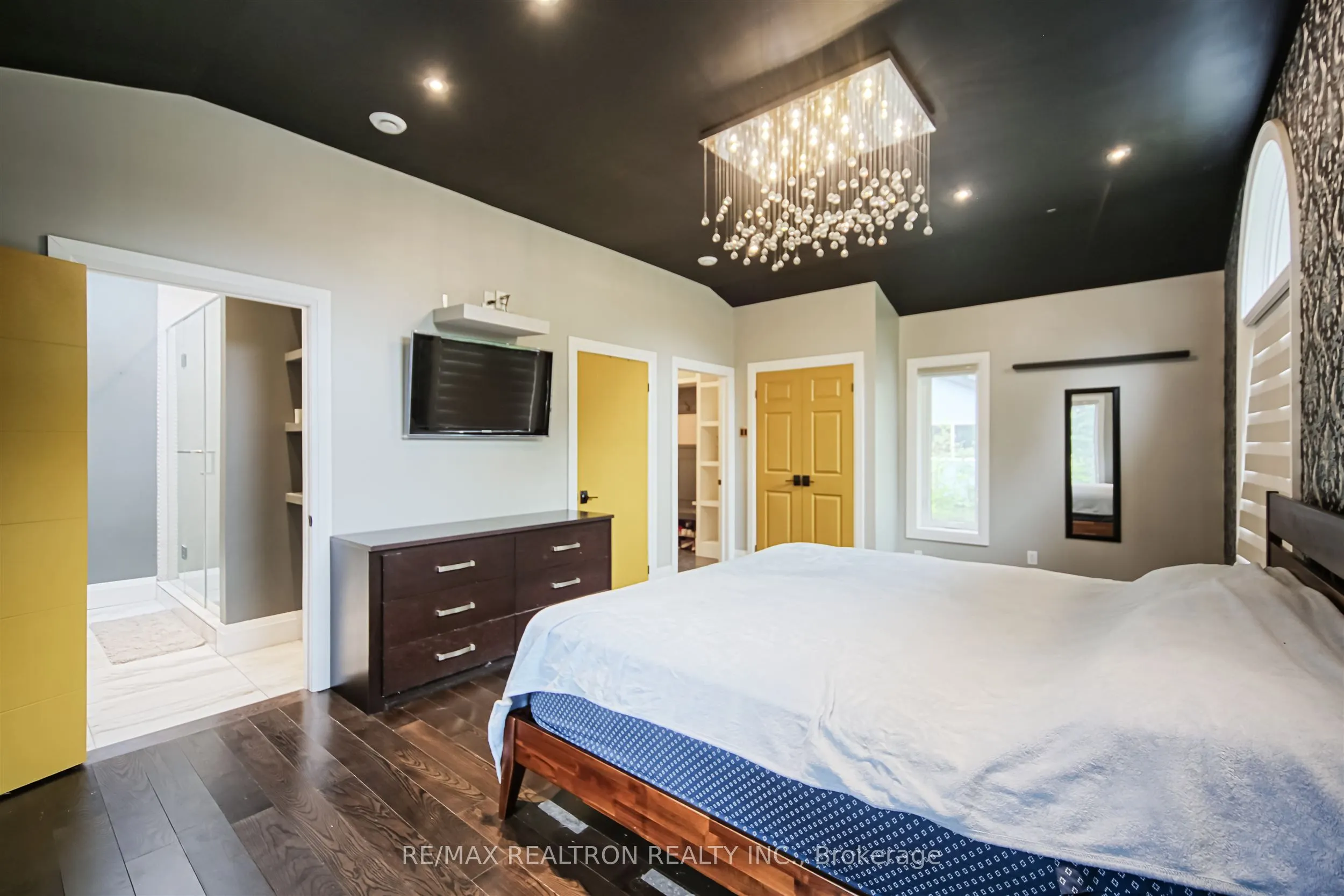 3433 MOUNT ALBERT Road