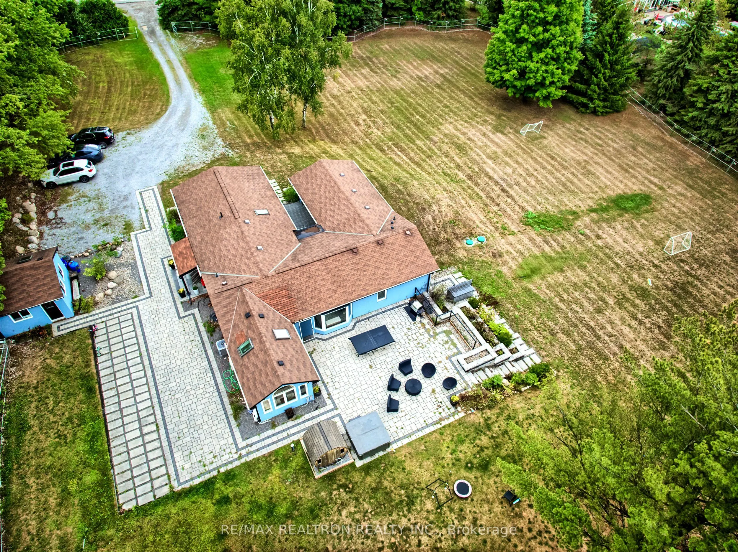 3433 MOUNT ALBERT Road