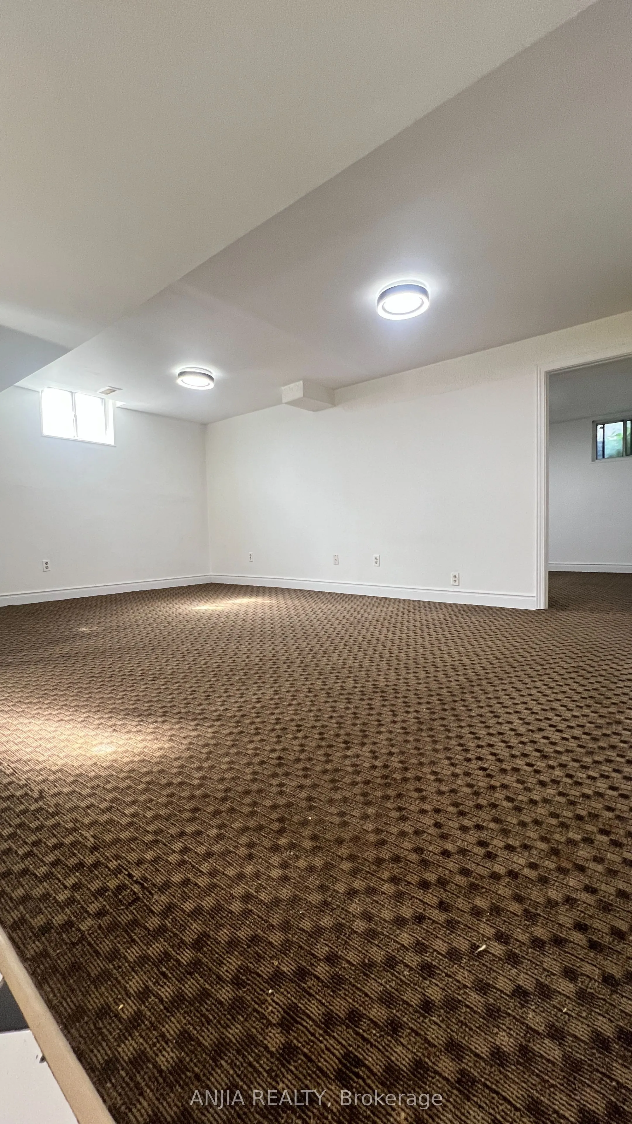 6 Hillcroft Drive, #Basement