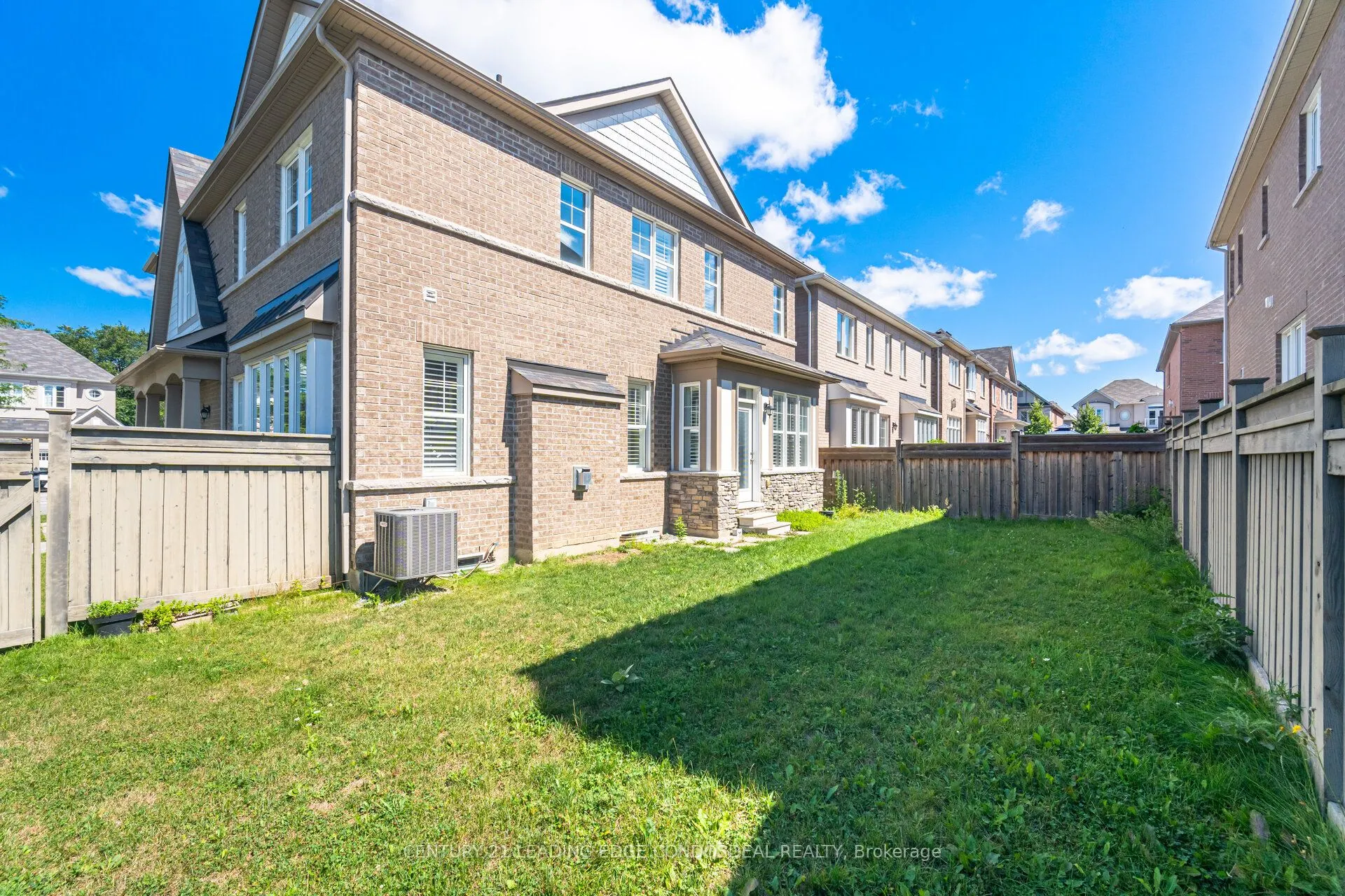 65 Novan Crescent