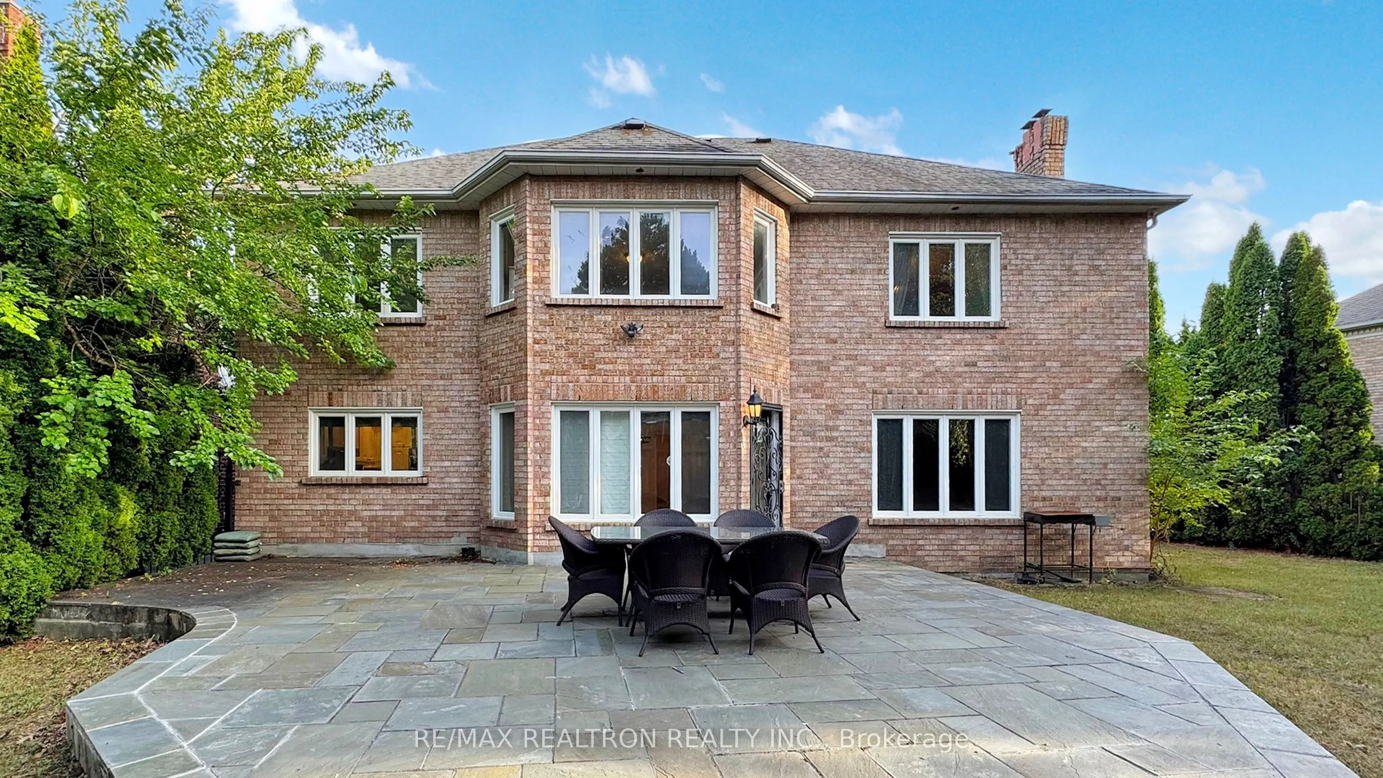 61 Glenayr Road