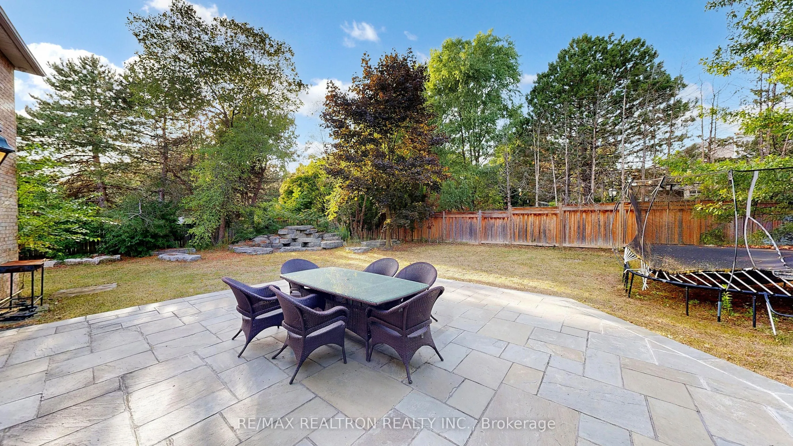 61 Glenayr Road