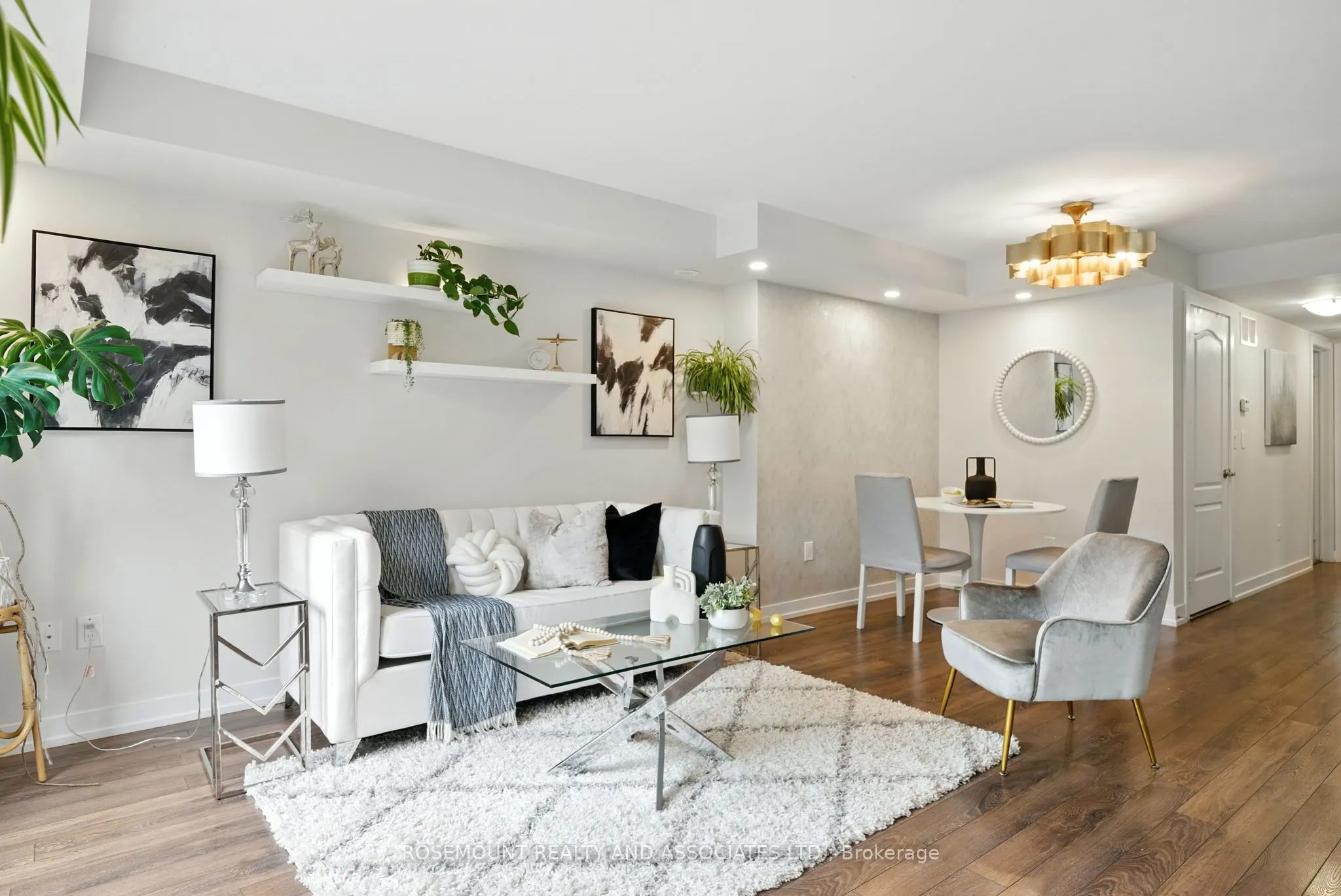 15 Westmeath Lane, #2901