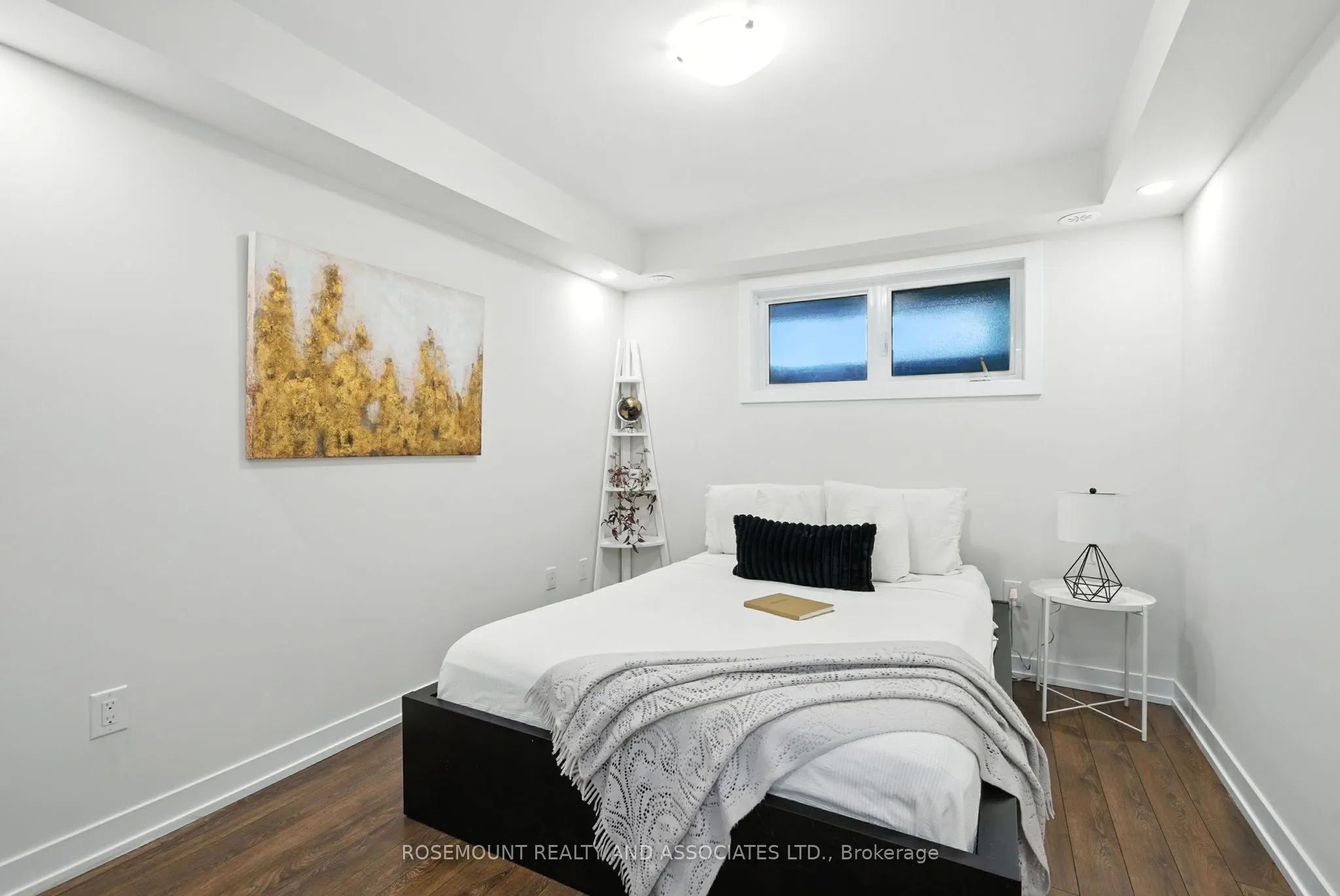 15 Westmeath Lane, #2901