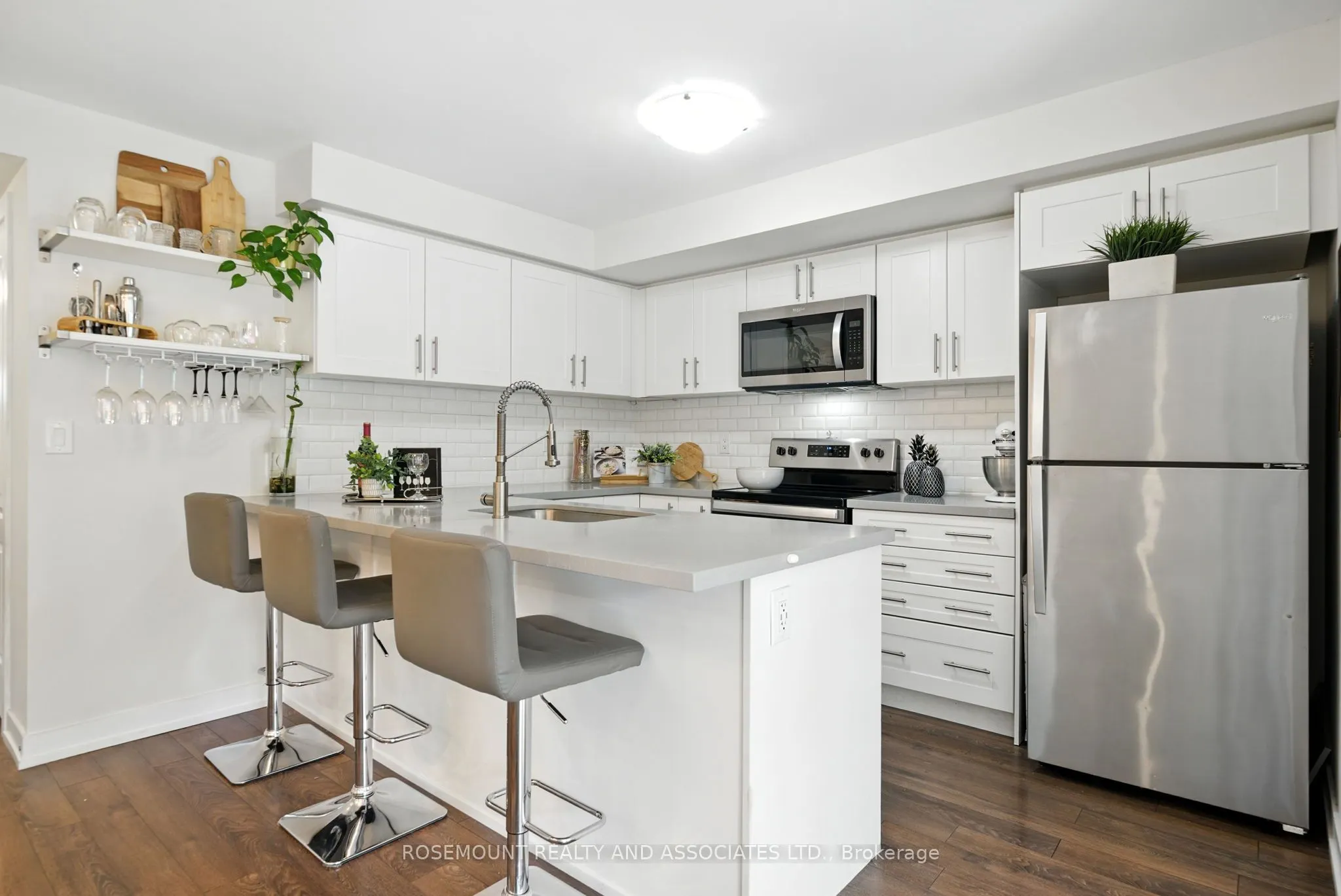 15 Westmeath Lane, #2901