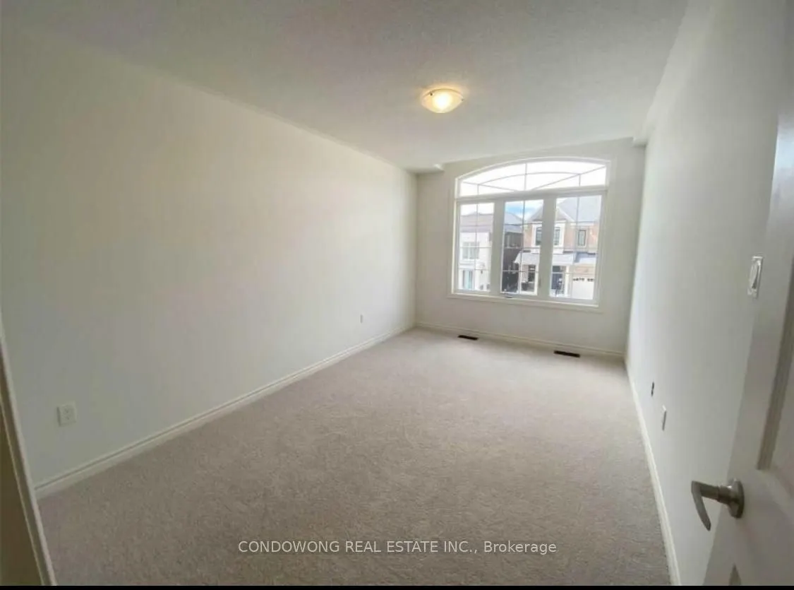 93 Markview Road