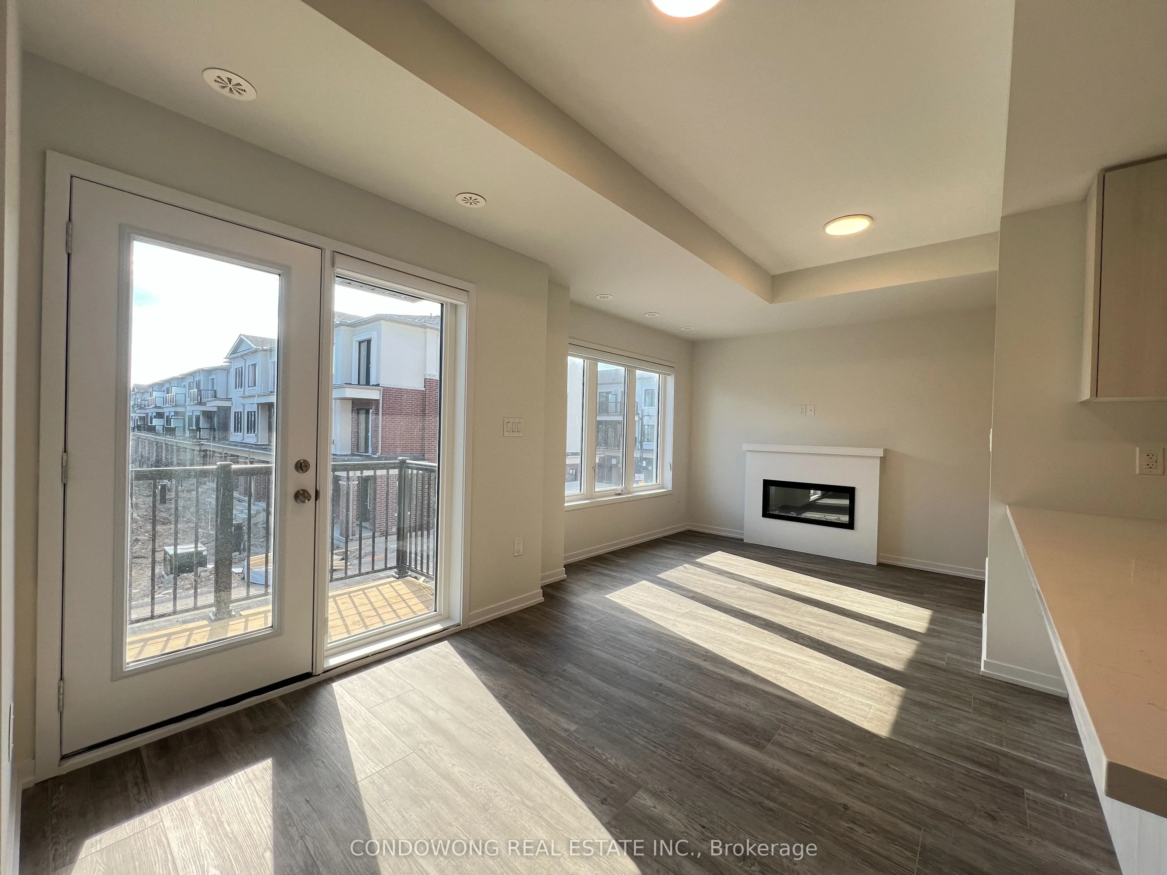 6 Matawin Lane, #141
