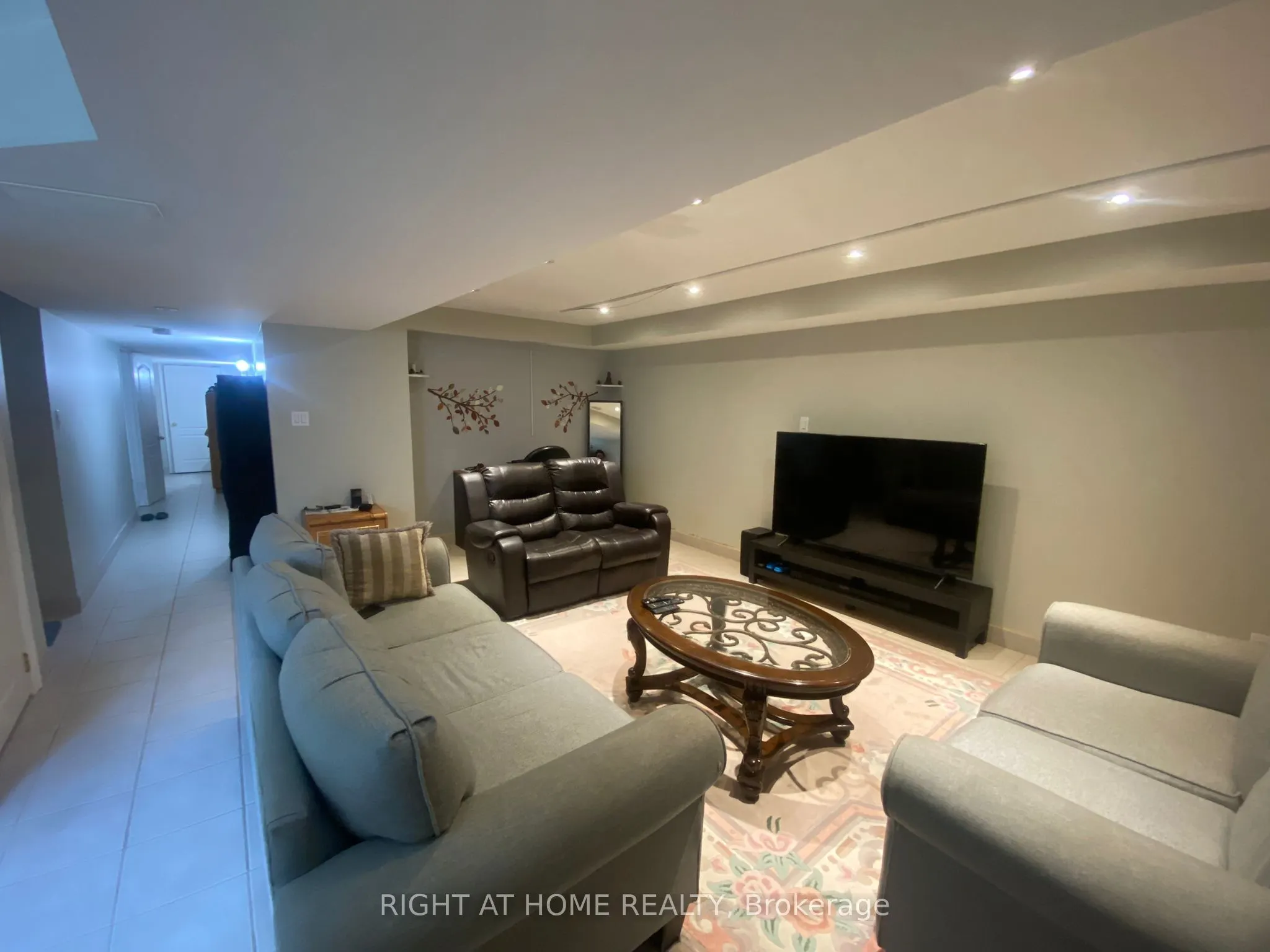 158 Hollywood Hill Circle