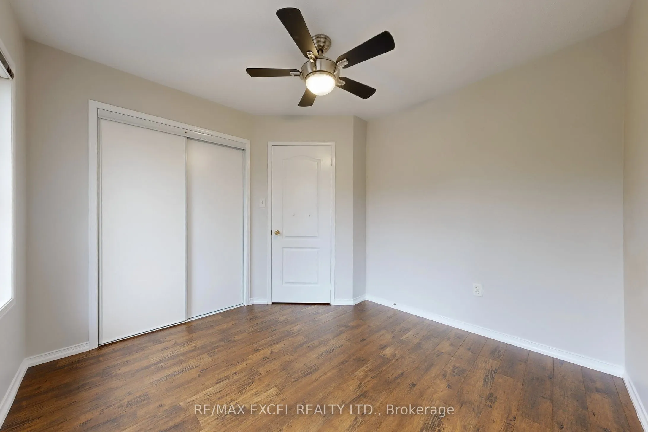 35 Cardrew Street