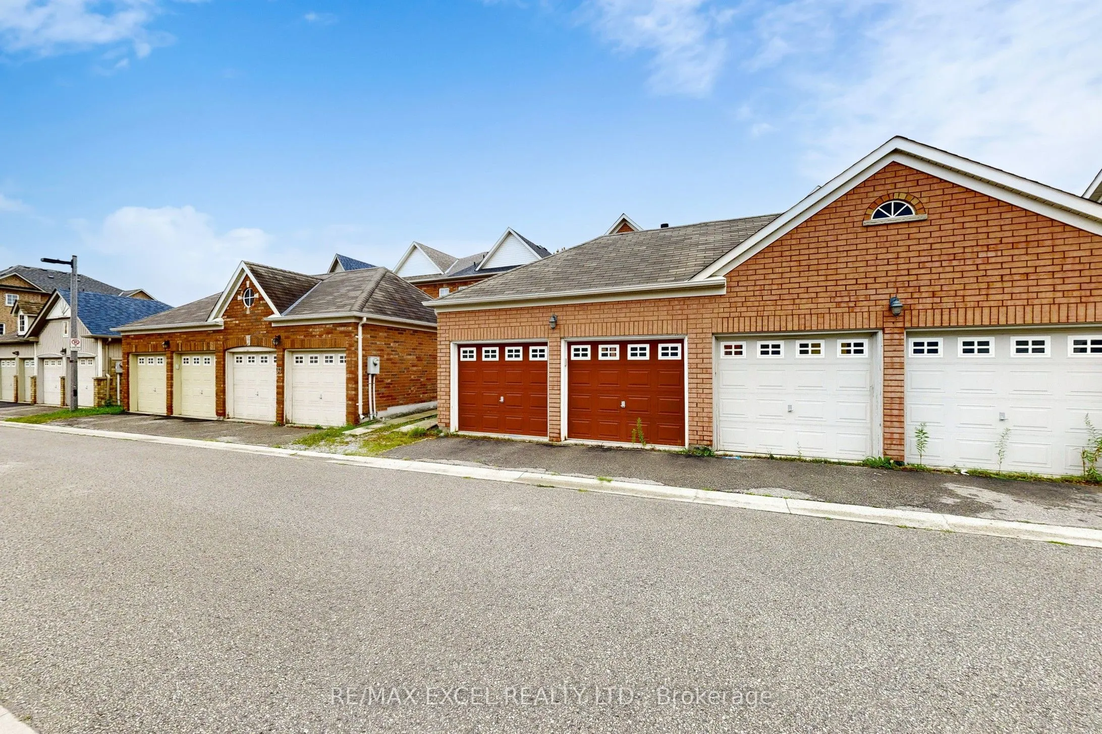 35 Cardrew Street